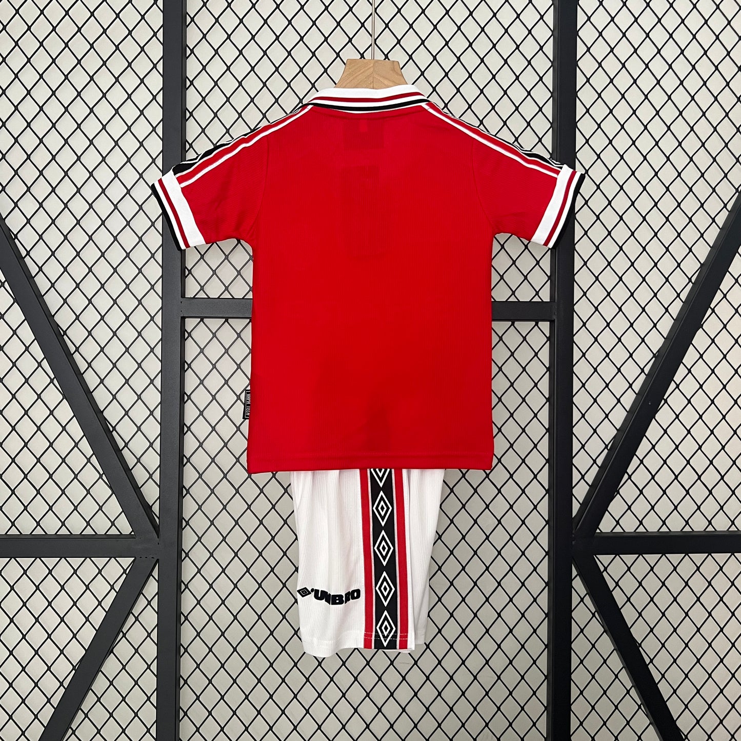 CAMISETA PRIMERA EQUIPACIÓN MANCHESTER UNITED 1998/00 INFANTIL