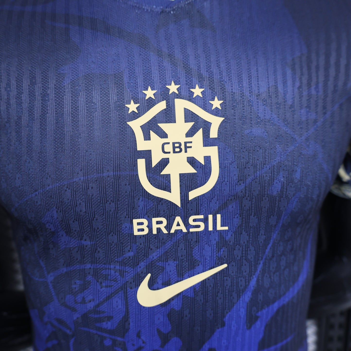 CAMISETA CONCEPTO BRASIL 2024 VERSIÓN JUGADOR