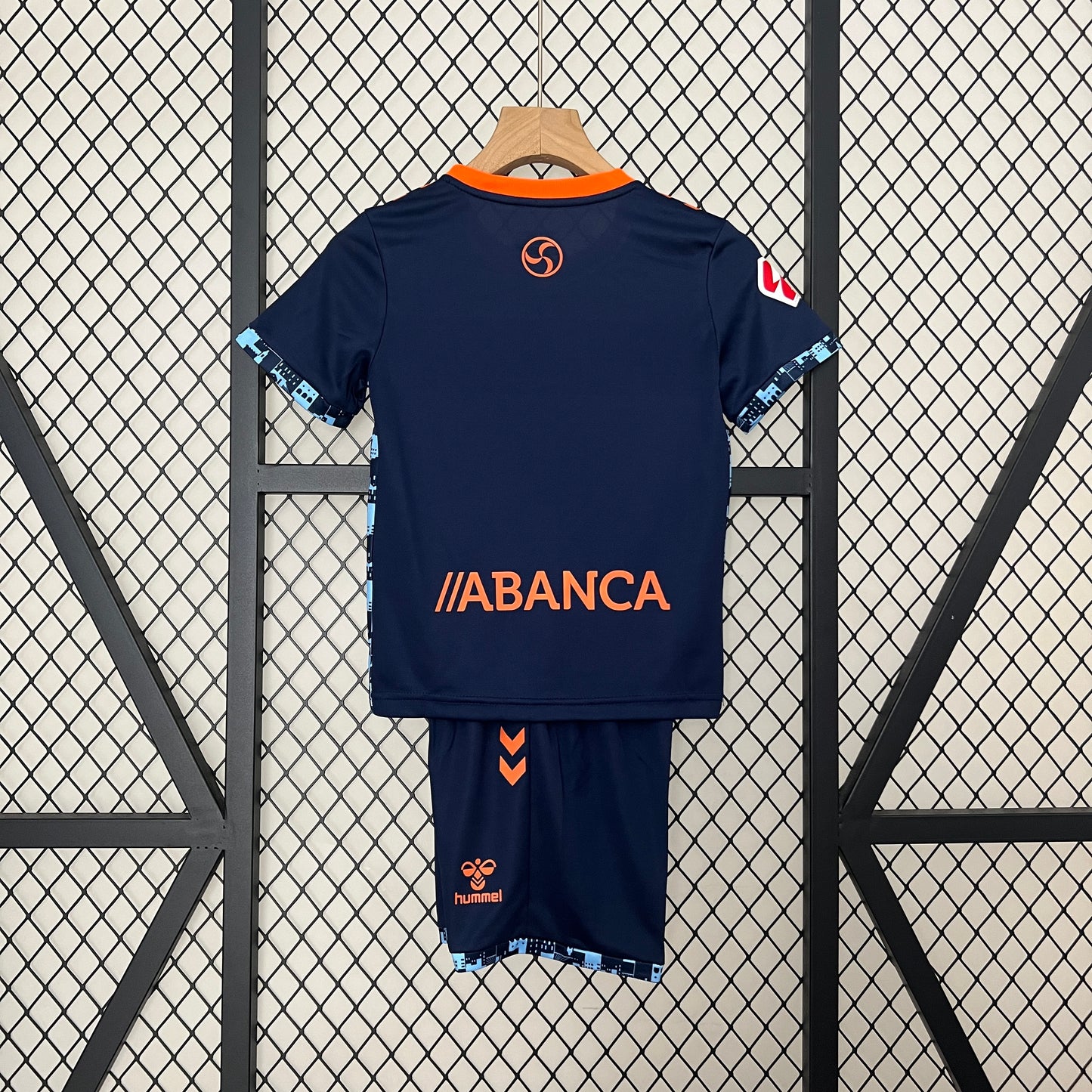 CAMISETA SEGUNDA EQUIPACIÓN CELTA DE VIGO 24/25 VERSIÓN INFANTIL