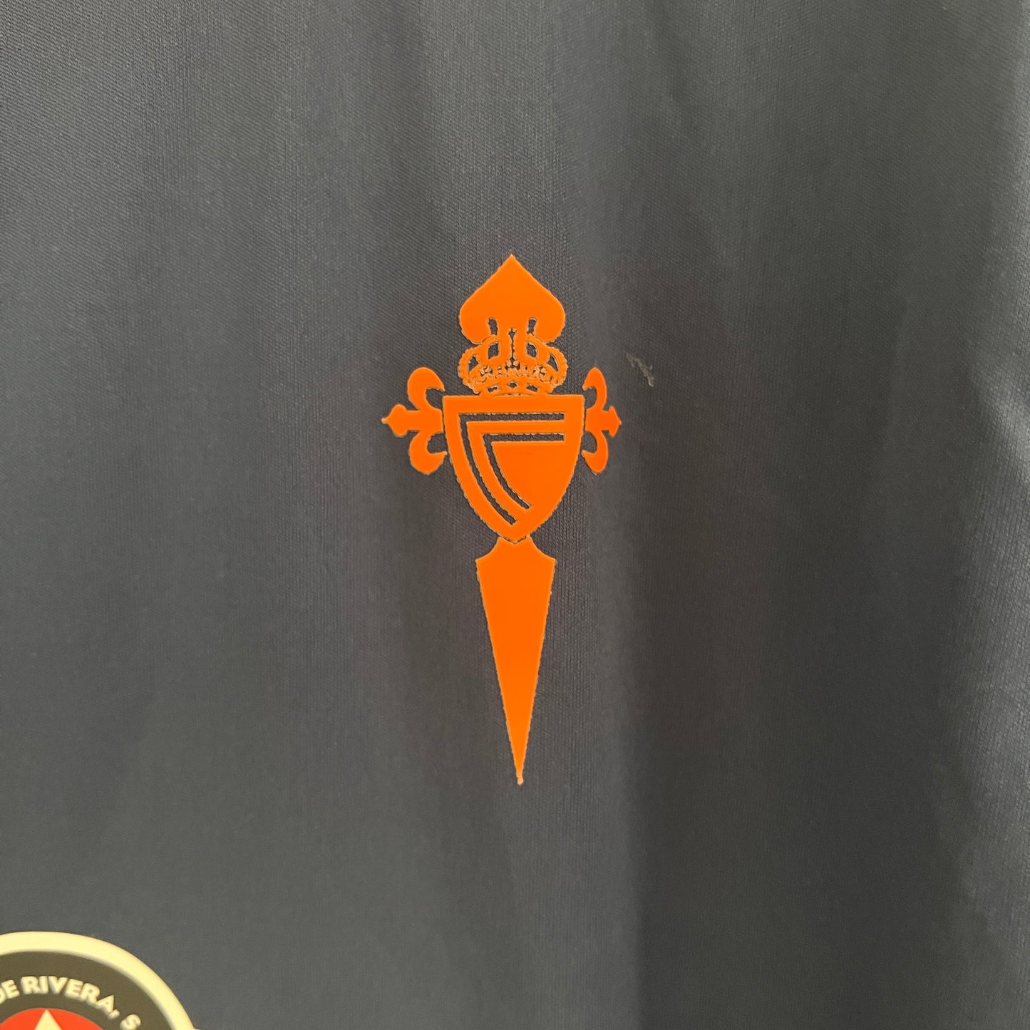 CAMISETA SEGUNDA EQUIPACIÓN CELTA DE VIGO 24/25 VERSIÓN FAN