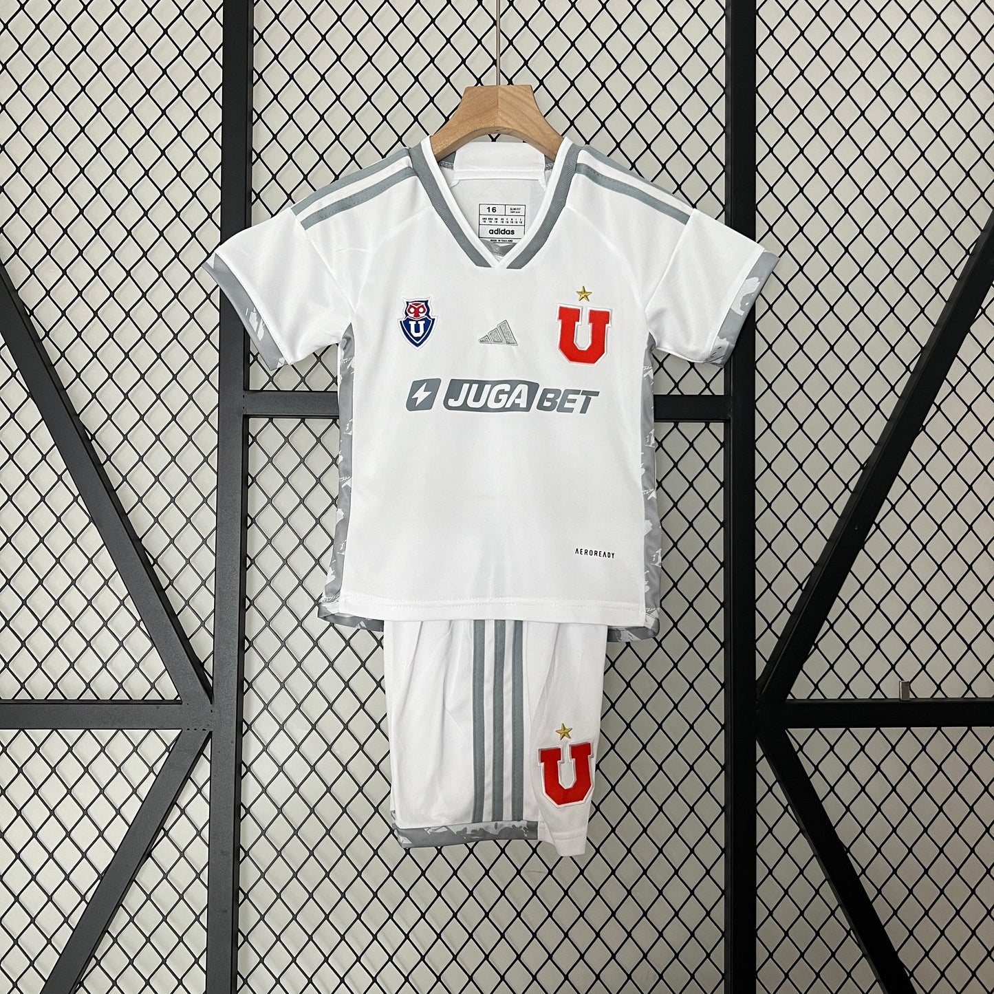 CAMISETA SEGUNDA EQUIPACIÓN U. DE CHILE 2024 VERSIÓN INFANTIL