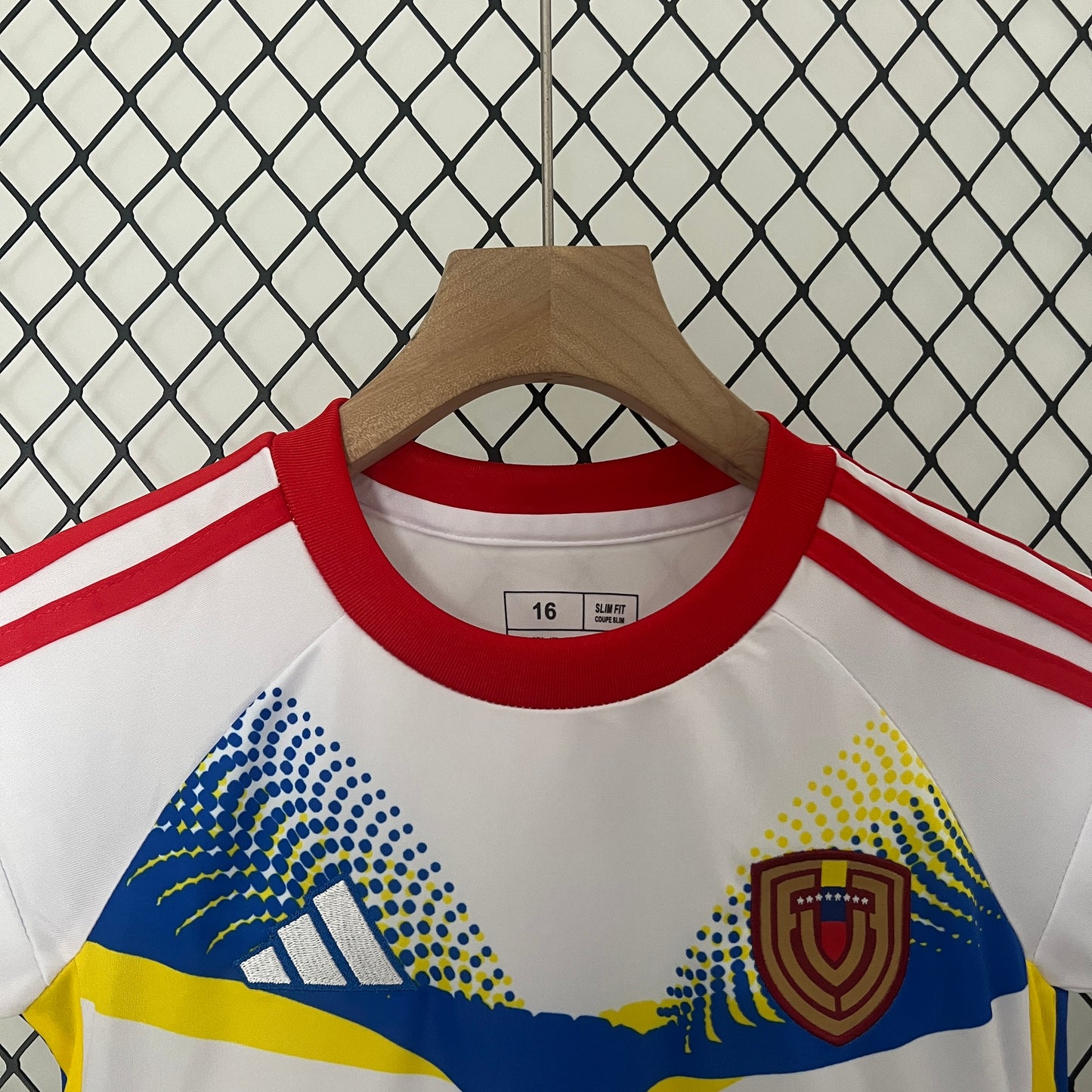 CAMISETA SEGUNDA EQUIPACIÓN VENEZUELA 2024 VERSIÓN INFANTIL