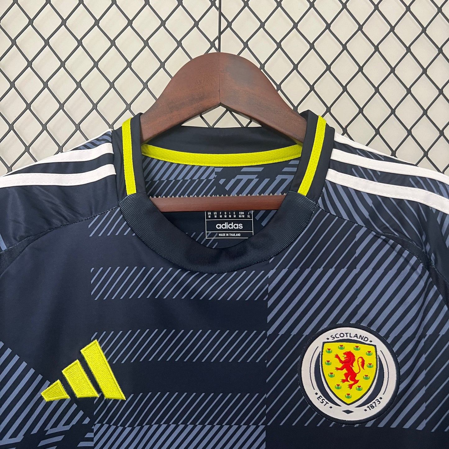 CAMISETA PRIMERA EQUIPACIÓN ESCOCIA 2024 VERSIÓN FAN