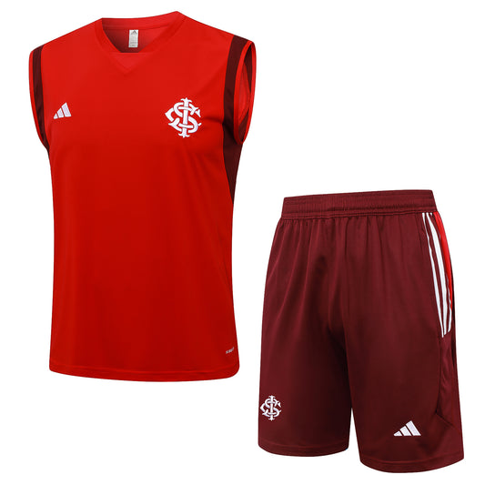 CONJUNTO DE ENTRENAMIENTO INTERNACIONAL 24/25