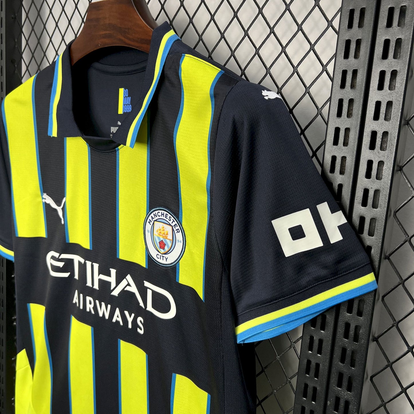 CAMISETA SEGUNDA EQUIPACIÓN MANCHESTER CITY 24/25 VERSIÓN FAN