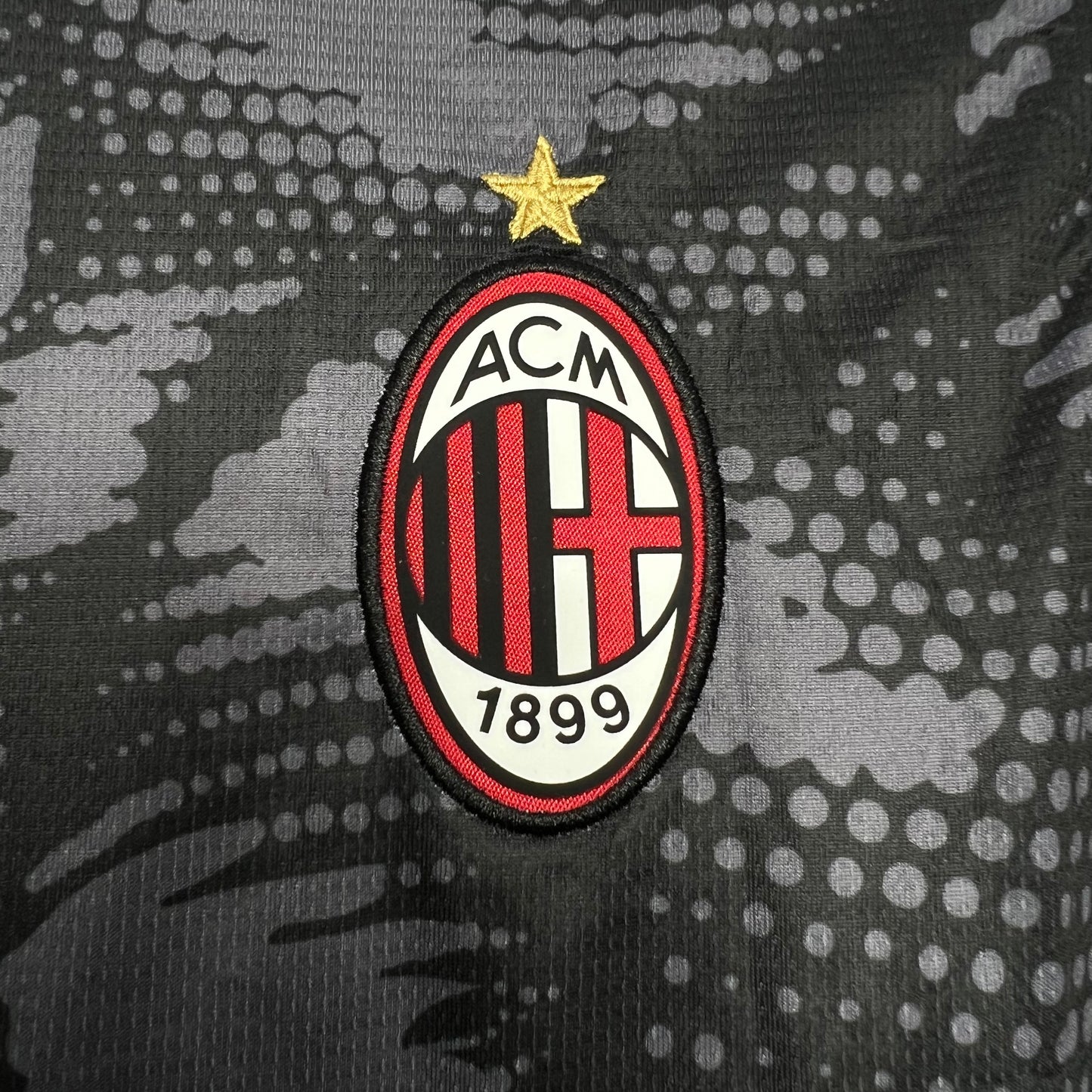 CAMISETA ARQUERO AC MILAN 24/25 VERSIÓN FAN