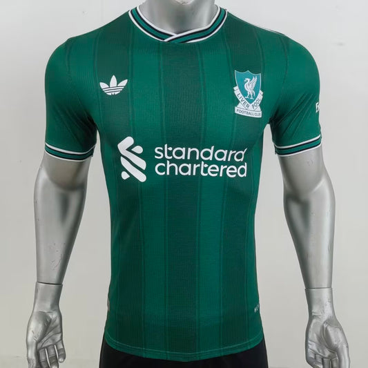 CAMISETA CONCEPTO LIVERPOOL 24/25 VERSIÓN JUGADOR