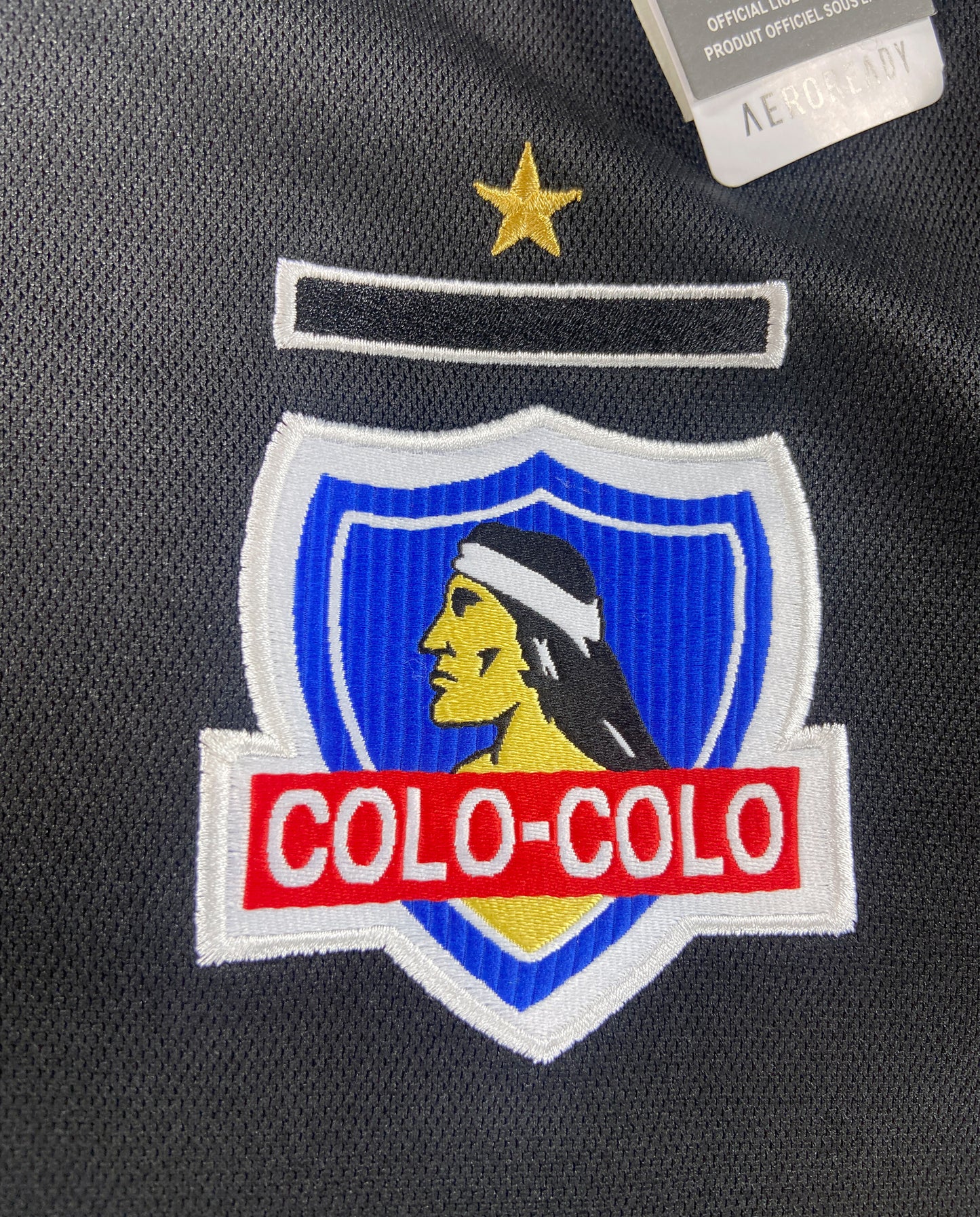 CAMISETA SEGUNDA EQUIPACIÓN COLO COLO 2022 VERSIÓN FAN