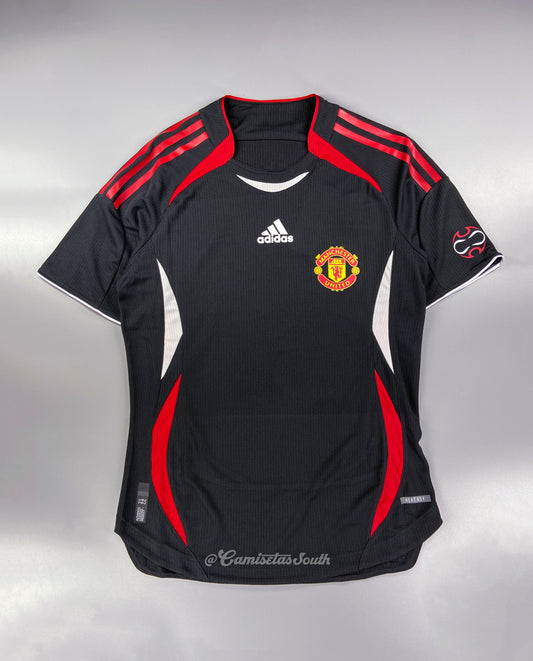 CAMISETA ENTRENAMIENTO MANCHESTER UNITED 21/22 VERSIÓN JUGADOR