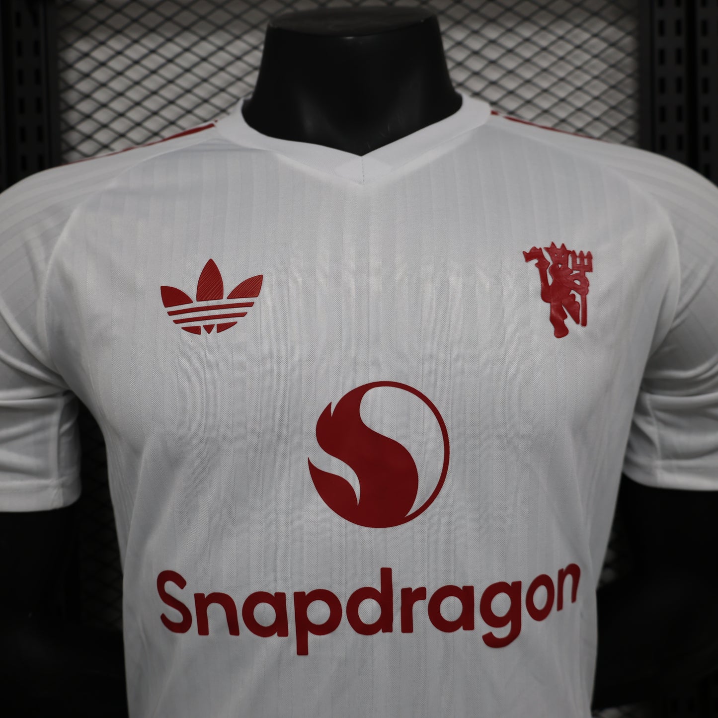 CAMISETA CONCEPTO MANCHESTER UNITED 24/25 VERSIÓN JUGADOR