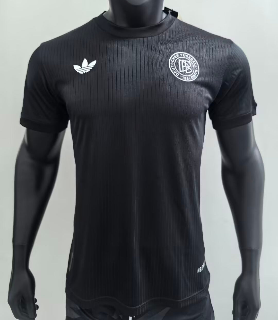 CAMISETA CONCEPTO ALEMANIA 2024 VERSIÓN JUGADOR