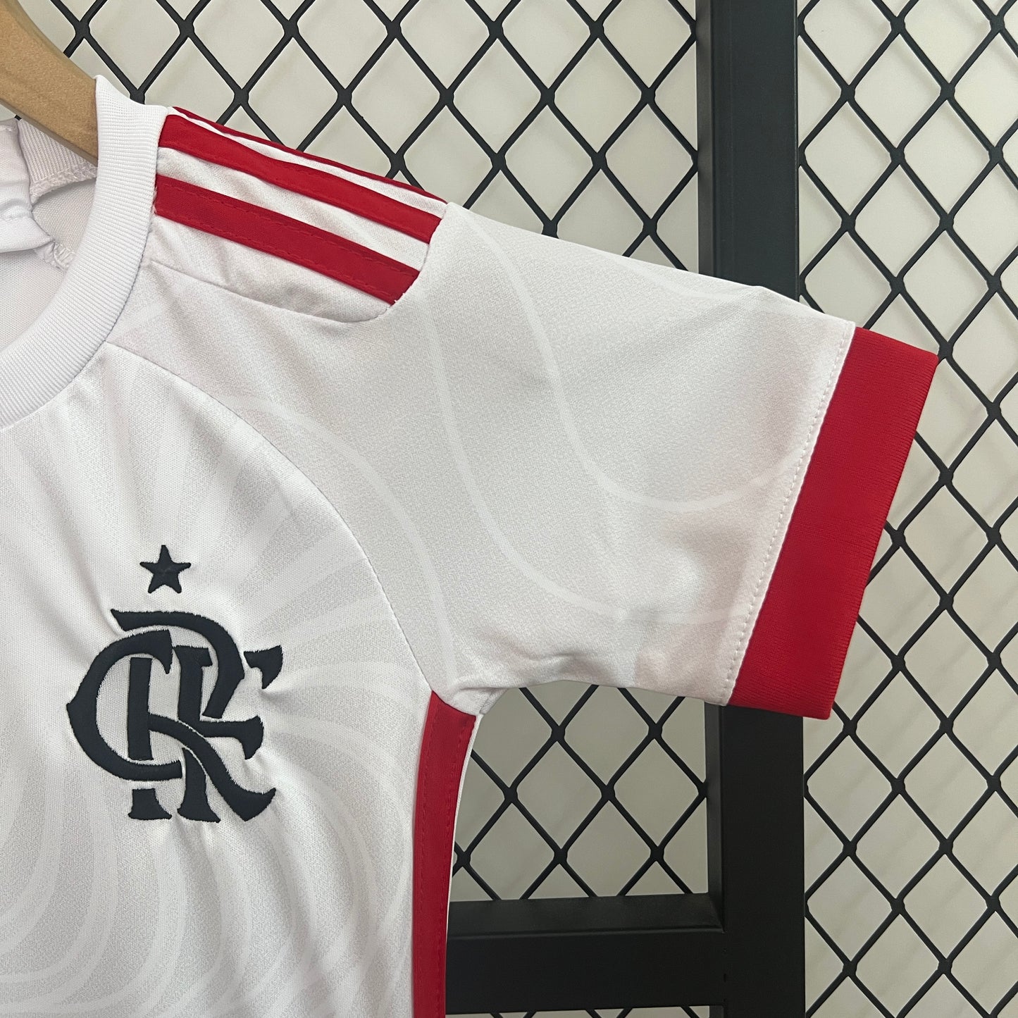 CAMISETA SEGUNDA EQUIPACIÓN FLAMENGO 2024 VERSIÓN INFANTIL