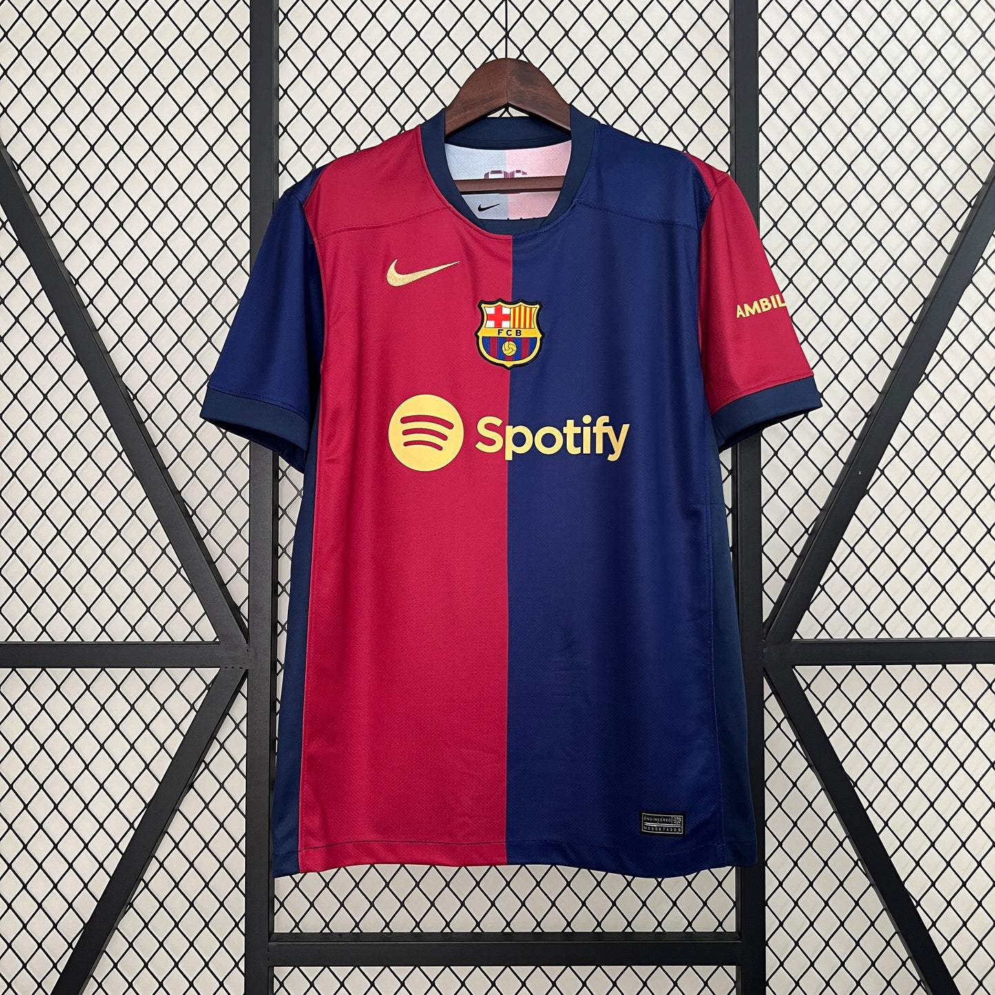 CAMISETA PRIMERA EQUIPACIÓN BARCELONA 24/25 VERSIÓN FAN