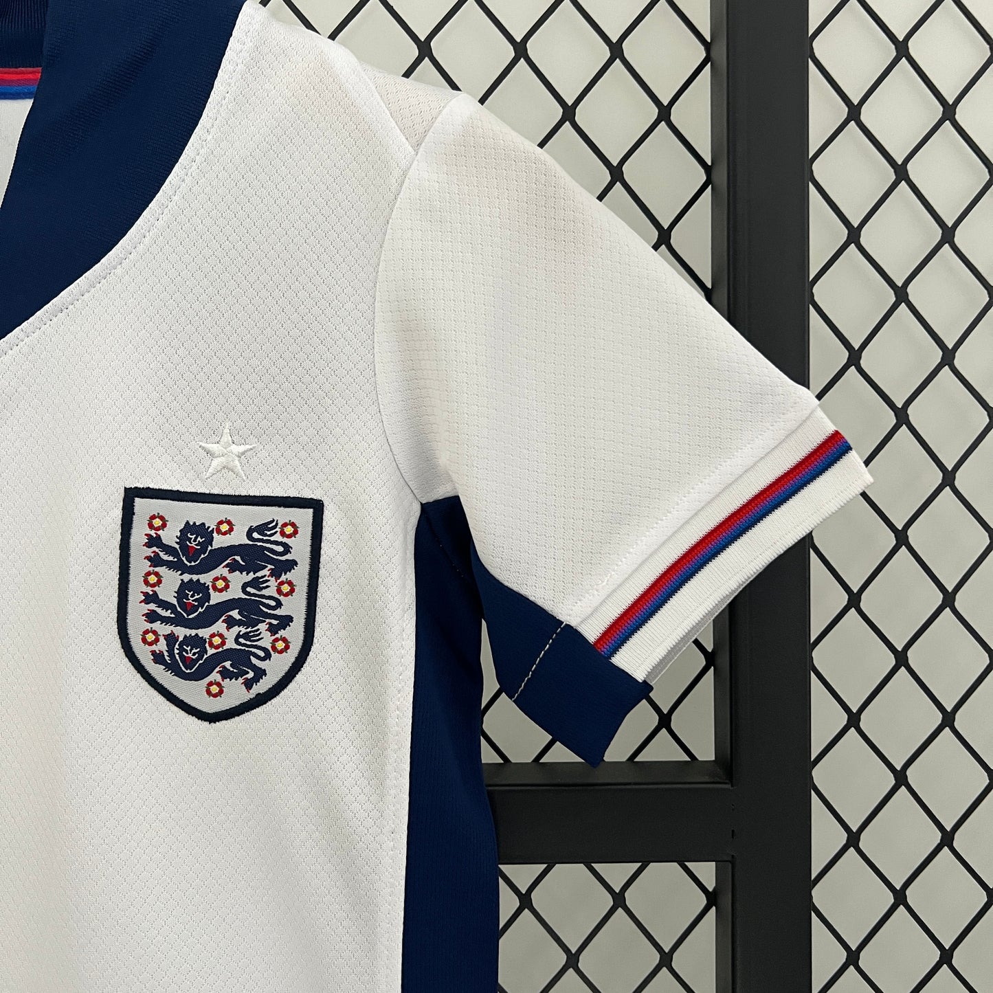 CAMISETA PRIMERA EQUIPACIÓN INGLATERRA 2024 VERSIÓN INFANTIL