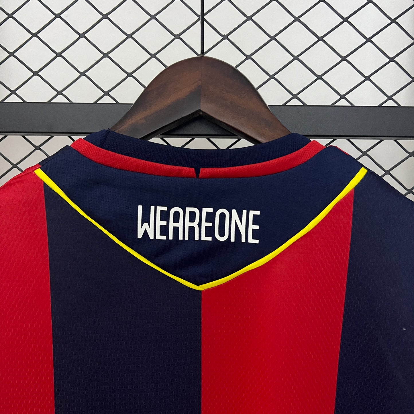 CAMISETA PRIMERA EQUIPACIÓN BOLOGNA 24/25 VERSIÓN FAN