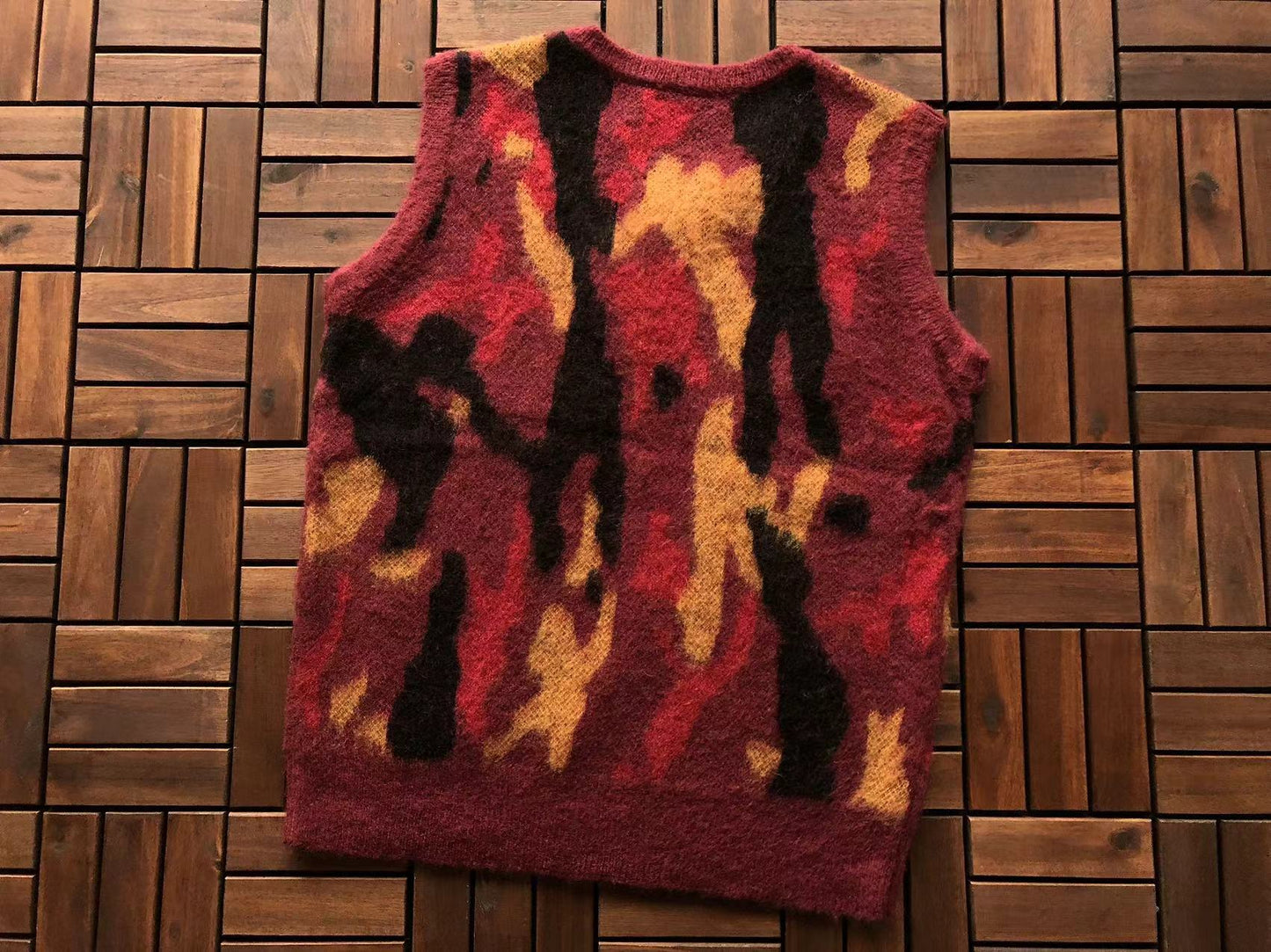 MOHAIR KNIT VEST GUTTA RED CAMO SWEATER CORTEIZ