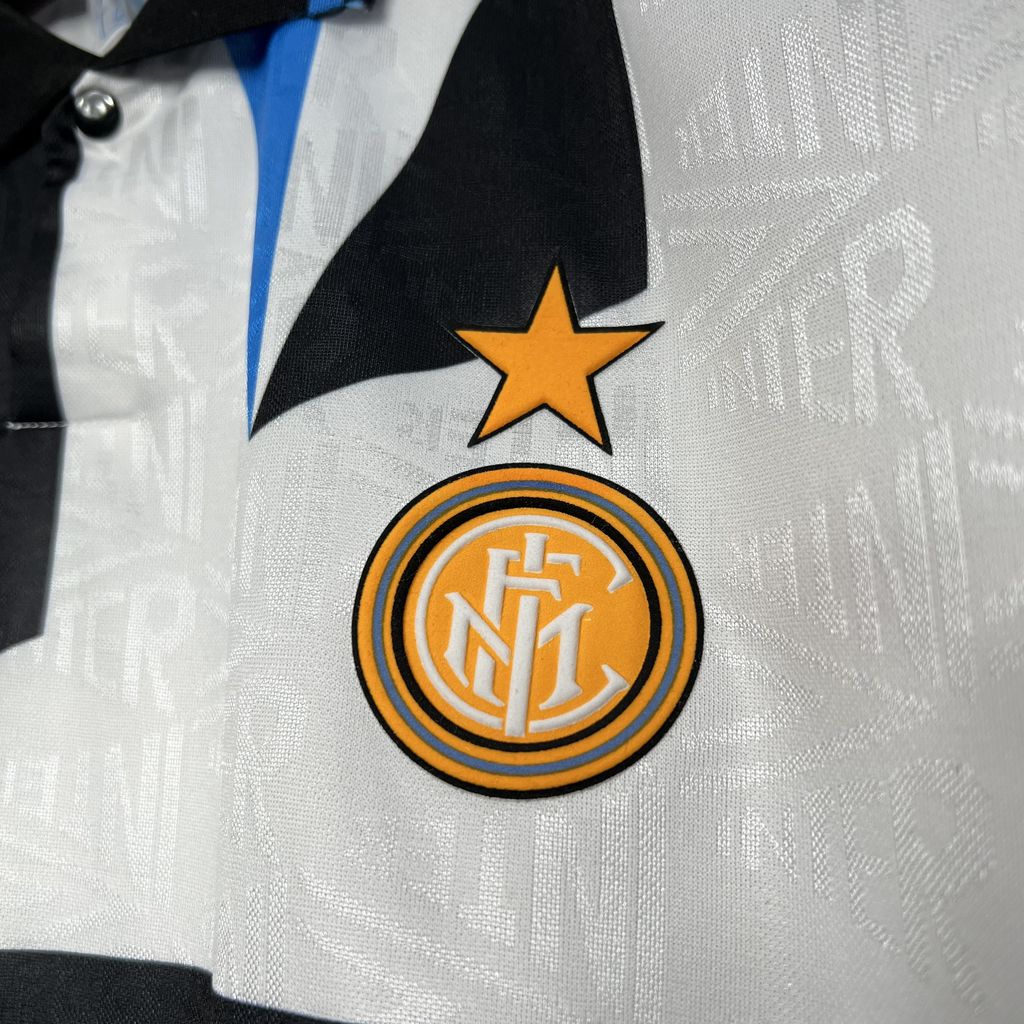 CAMISETA SEGUNDA EQUIPACIÓN INTER DE MILAN 1992/93