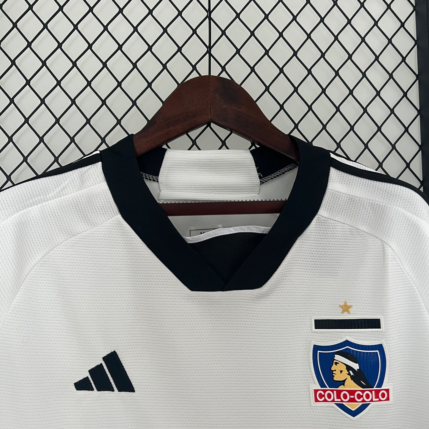 CAMISETA PRIMERA EQUIPACIÓN COLO COLO 2024 VERSIÓN FAN