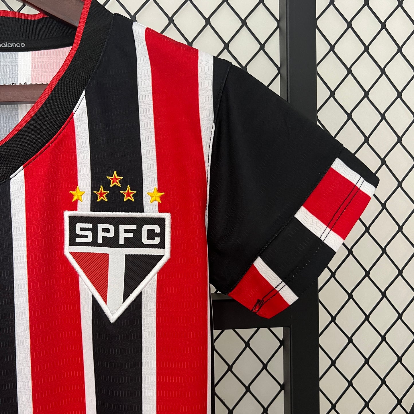 CAMISETA SEGUNDA EQUIPACIÓN SAO PAULO 2024 VERSIÓN FEMENINA