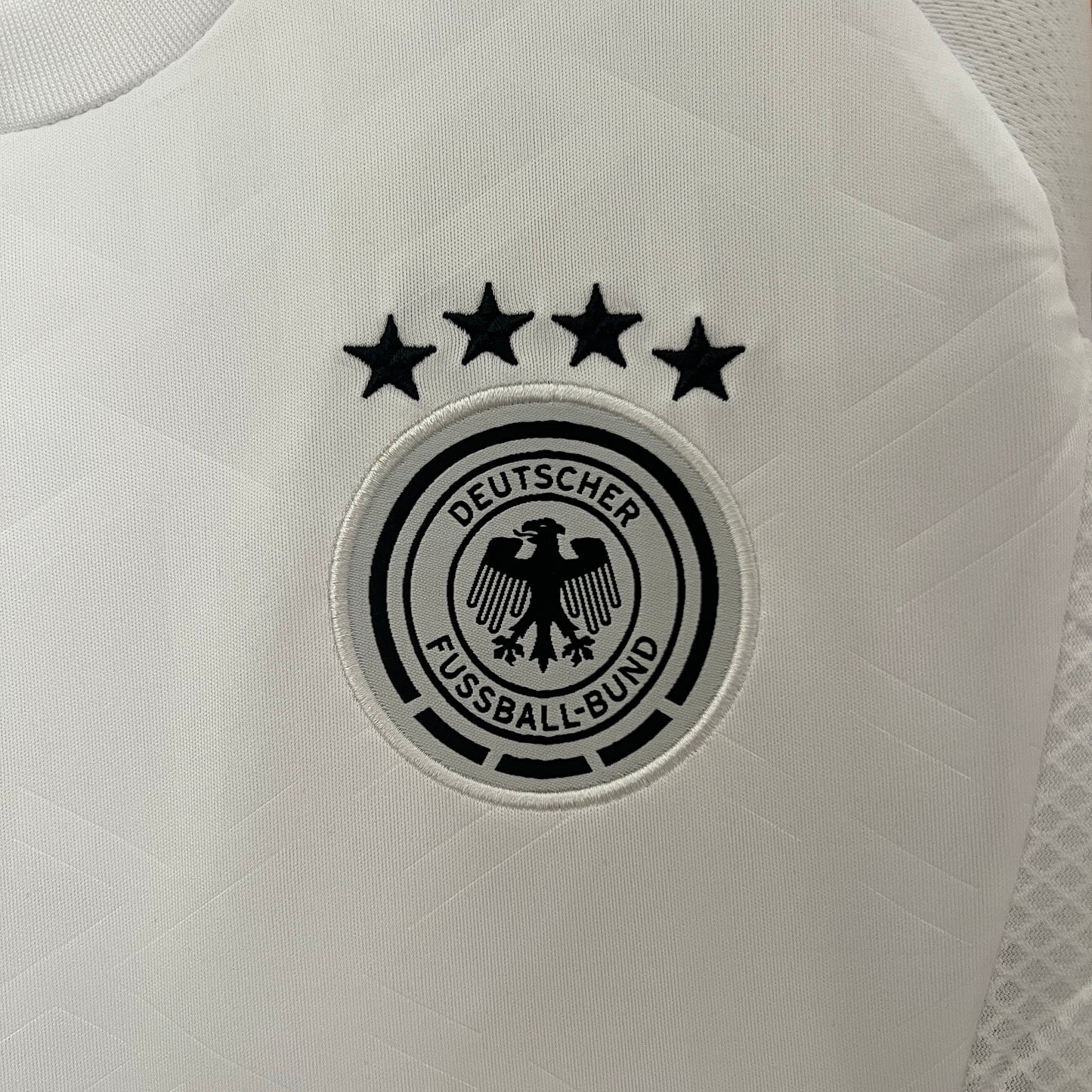 CAMISETA PRIMERA EQUIPACIÓN ALEMANIA 2024 VERSIÓN FEMENINA