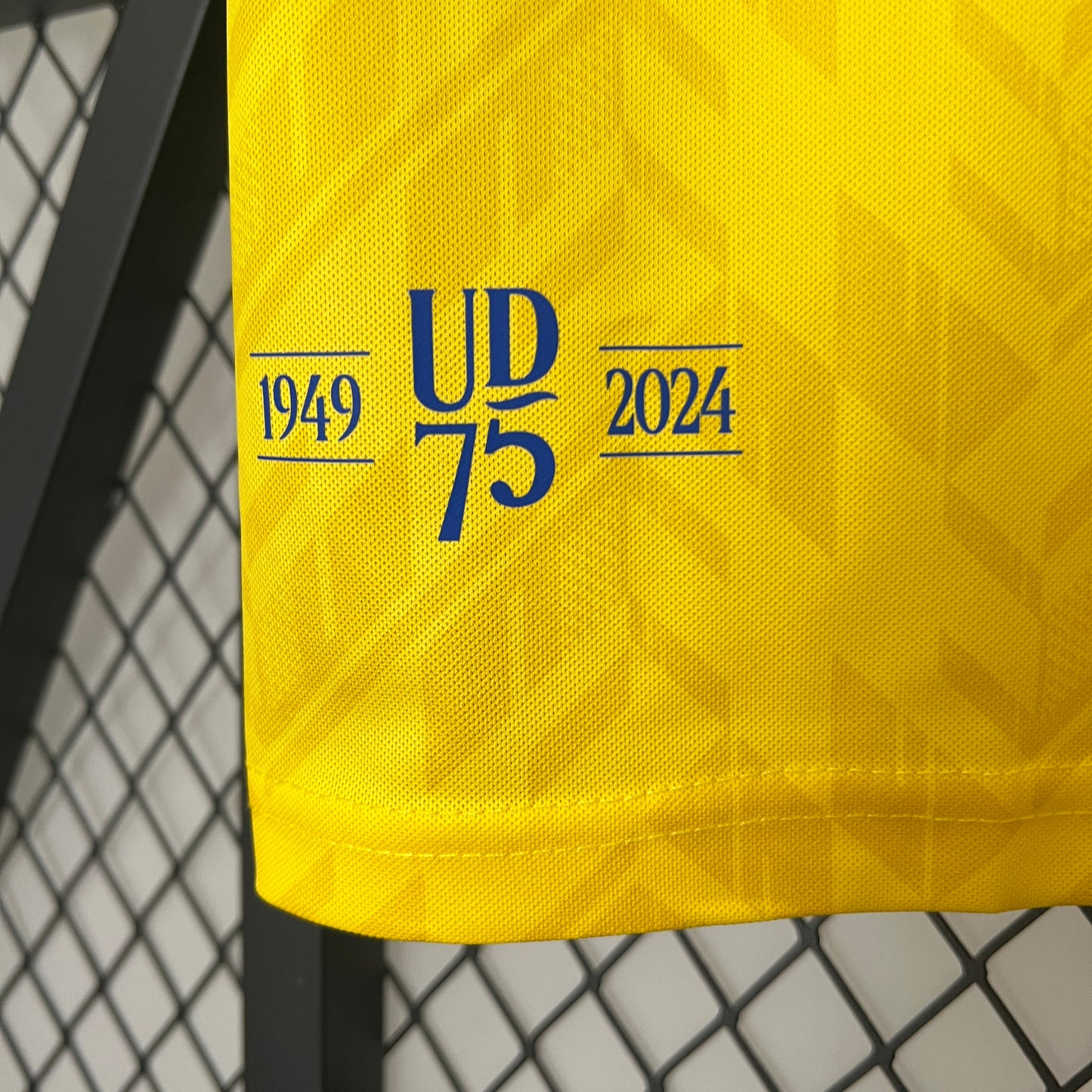 CAMISETA PRIMERA EQUIPACIÓN U. D. LAS PALMAS 24/25 VERSIÓN FAN