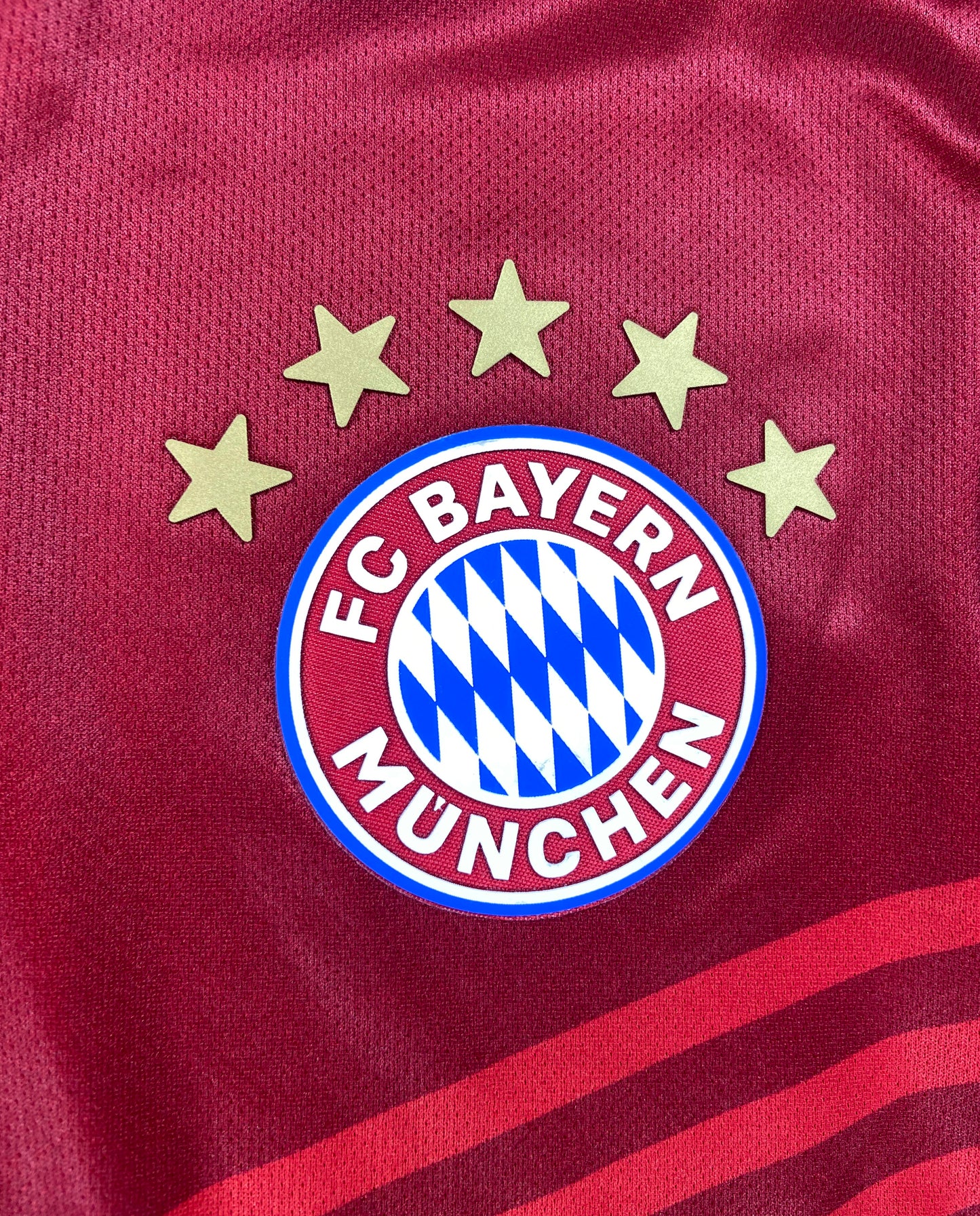 CAMISETA PRIMERA EQUIPACIÓN BAYERN MUNICH 21/22 VERSIÓN FAN