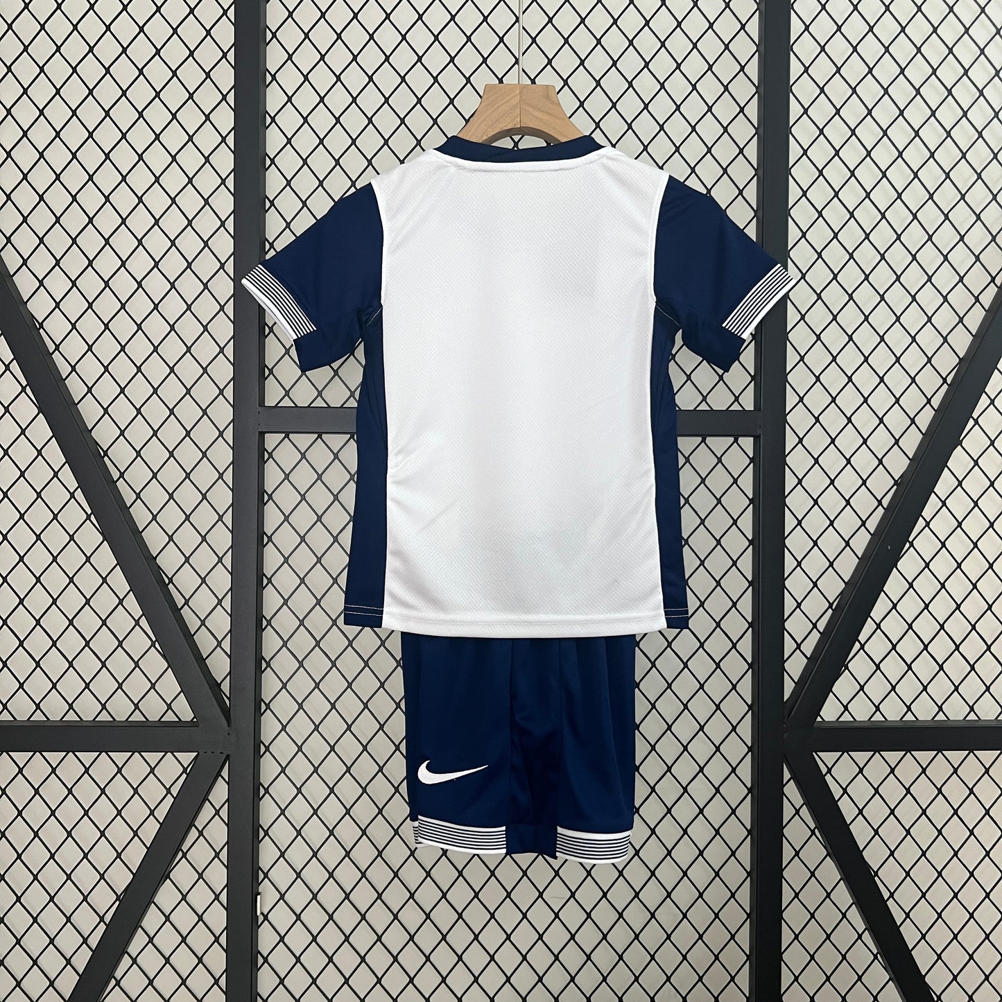 CAMISETA PRIMERA EQUIPACIÓN TOTTENHAM 24/25 VERSIÓN INFANTIL