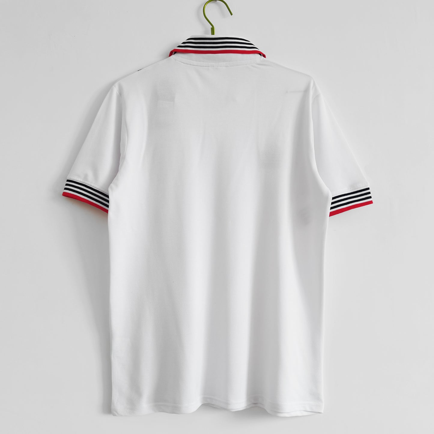 CAMISETA SEGUNDA EQUIPACIÓN MANCHESTER UNITED 1976/78