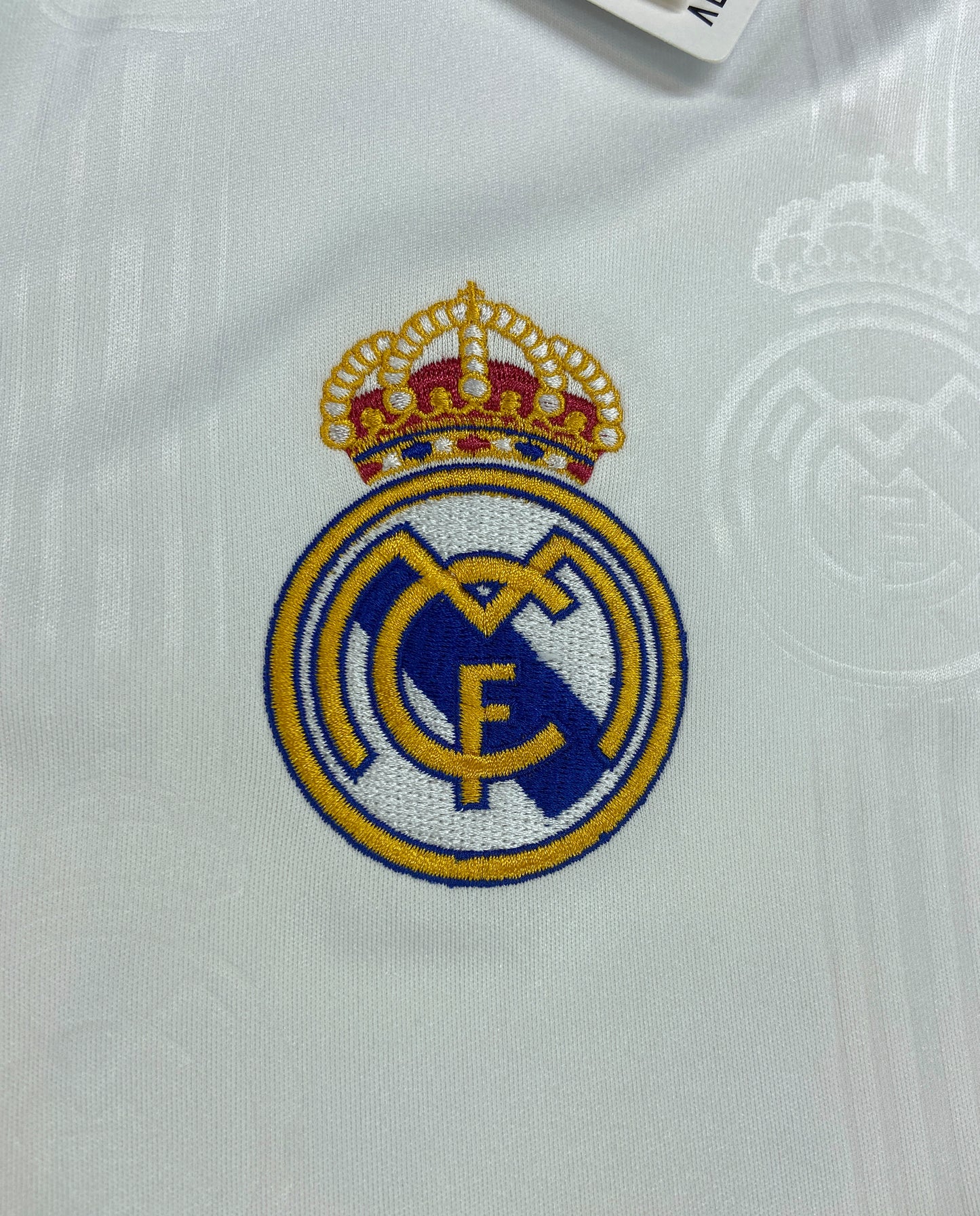 CAMISETA PRIMERA EQUIPACIÓN REAL MADRID 22/23 VERSIÓN FAN