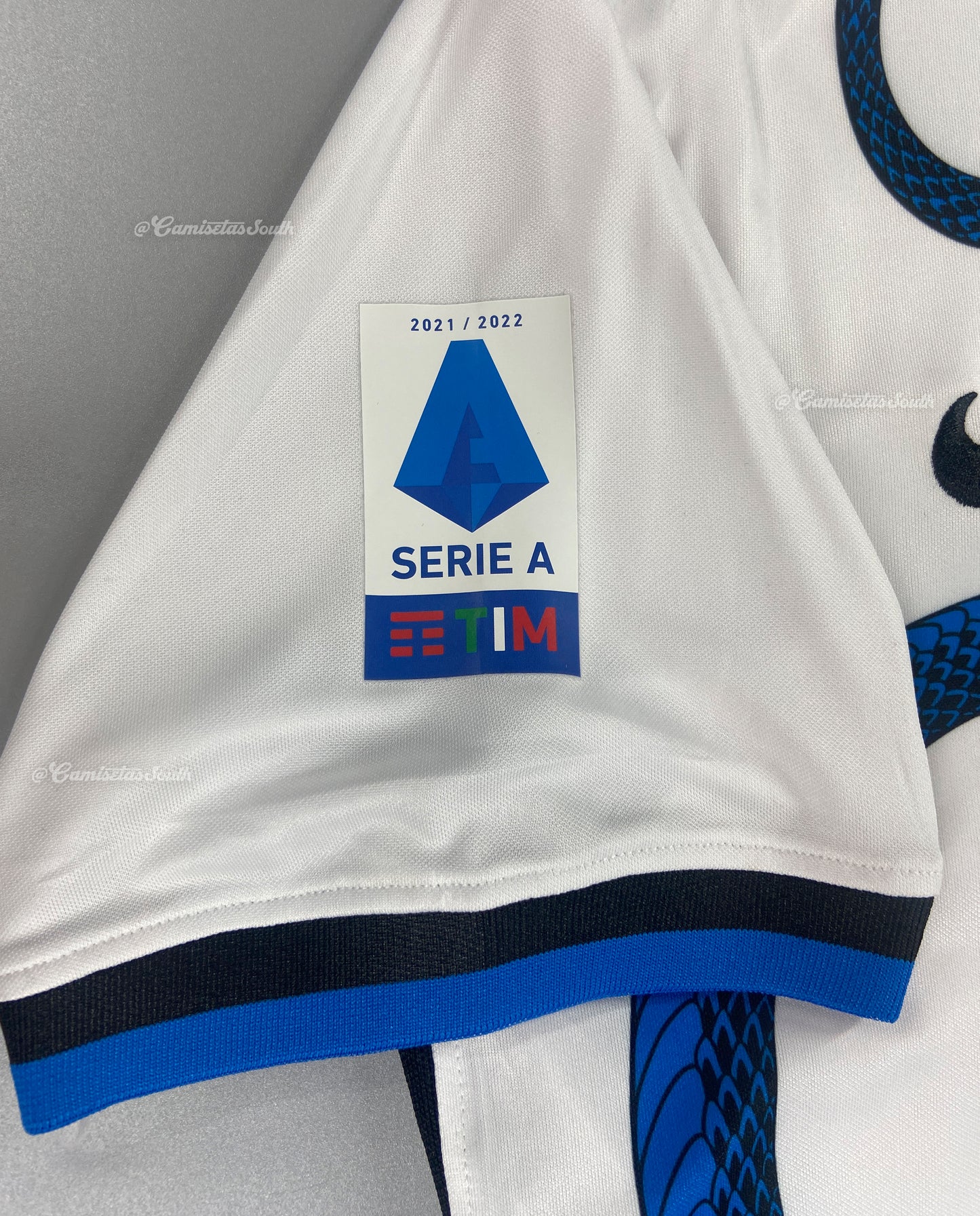 CAMISETA SEGUNDA EQUIPACIÓN INTER DE MILAN 21/22 VERSIÓN FAN