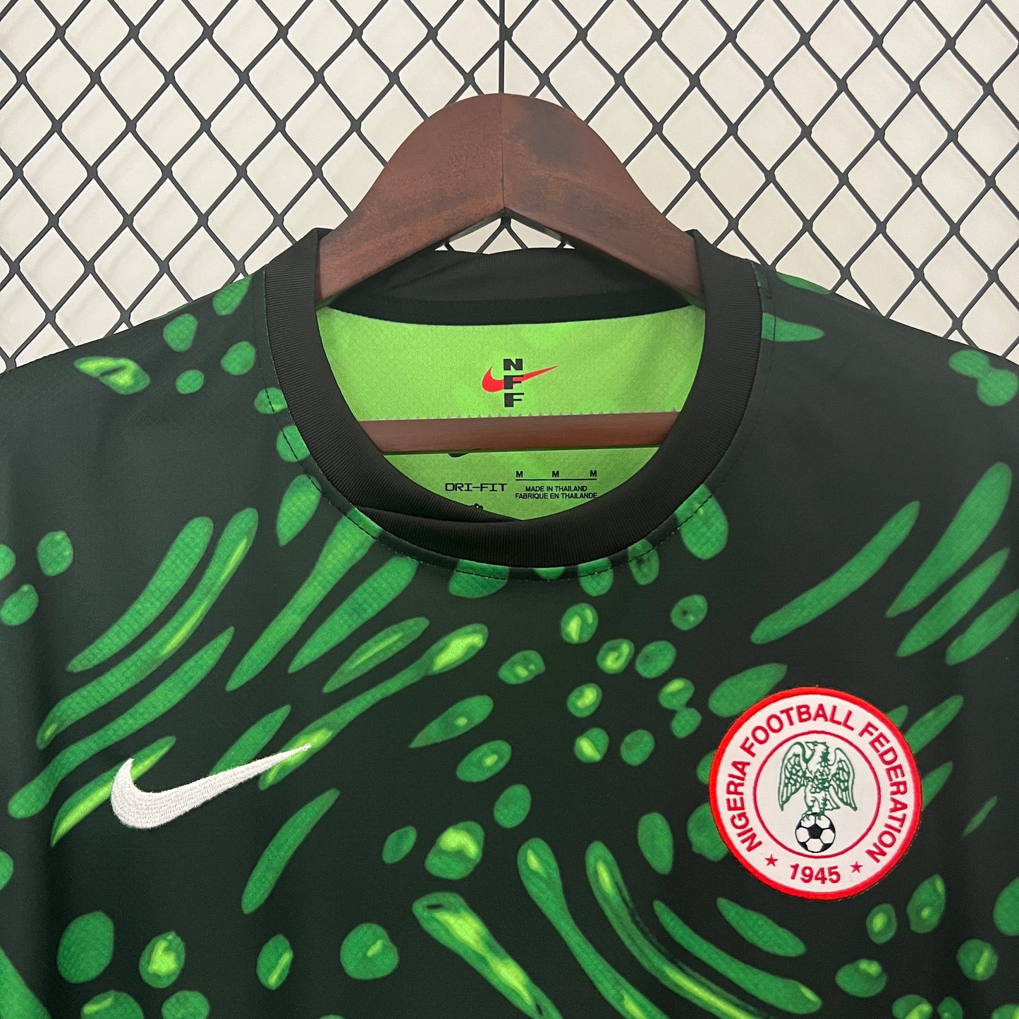 CAMISETA SEGUNDA EQUIPACIÓN NIGERIA 2024 VERSIÓN FAN