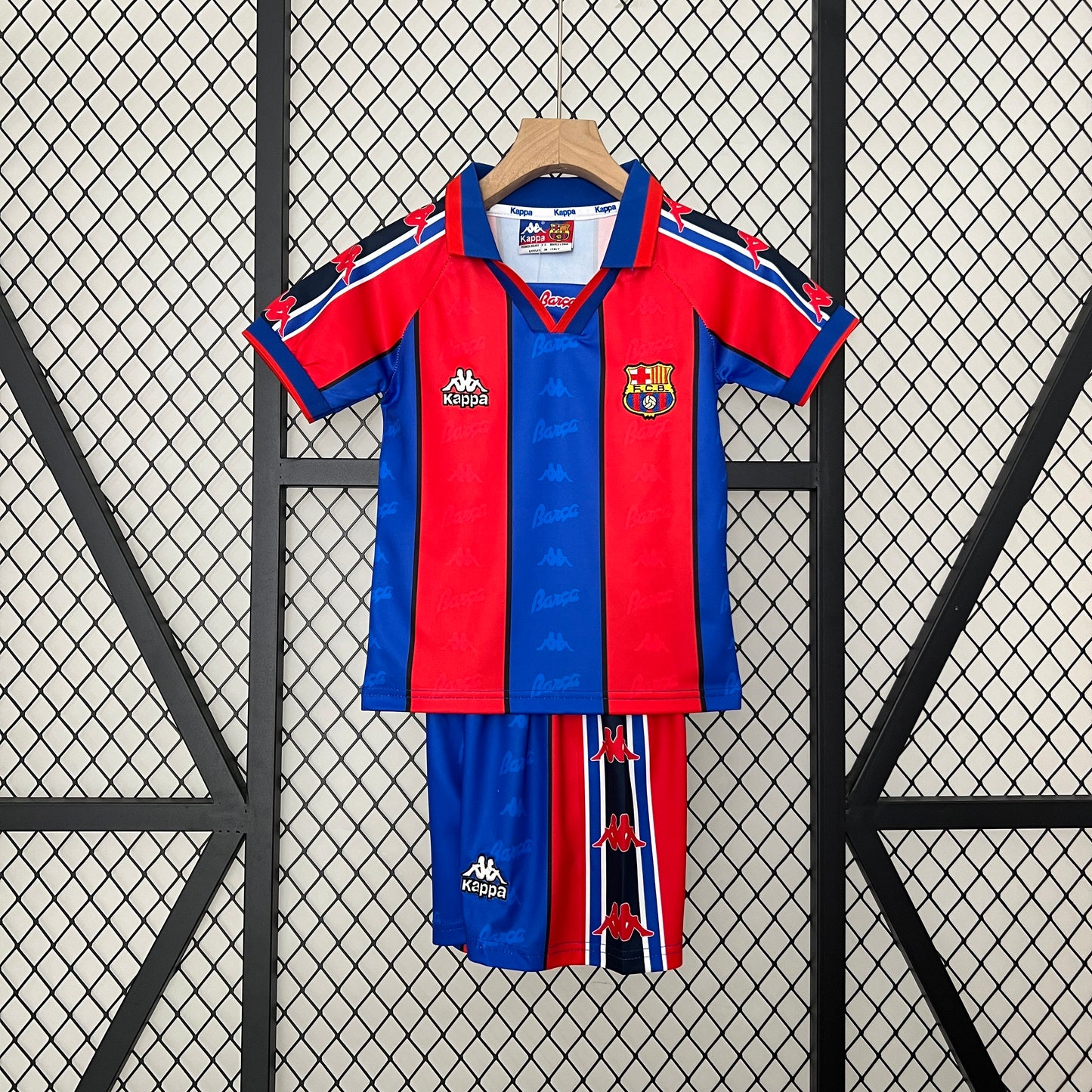 CAMISETA PRIMERA EQUIPACIÓN BARCELONA 1995/97 INFANTIL