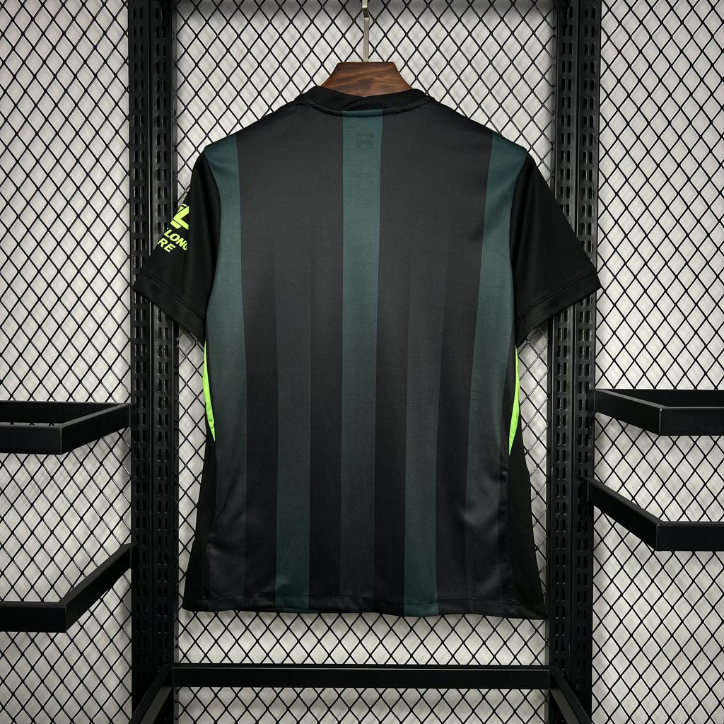 CAMISETA SEGUNDA EQUIPACIÓN WOLFSBURGO 24/25 VERSIÓN FAN