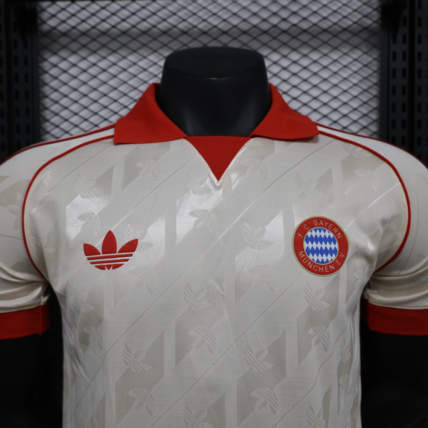 CAMISETA EDICIÓN ESPECIAL BAYERN MUNICH 24/25 VERSIÓN JUGADOR