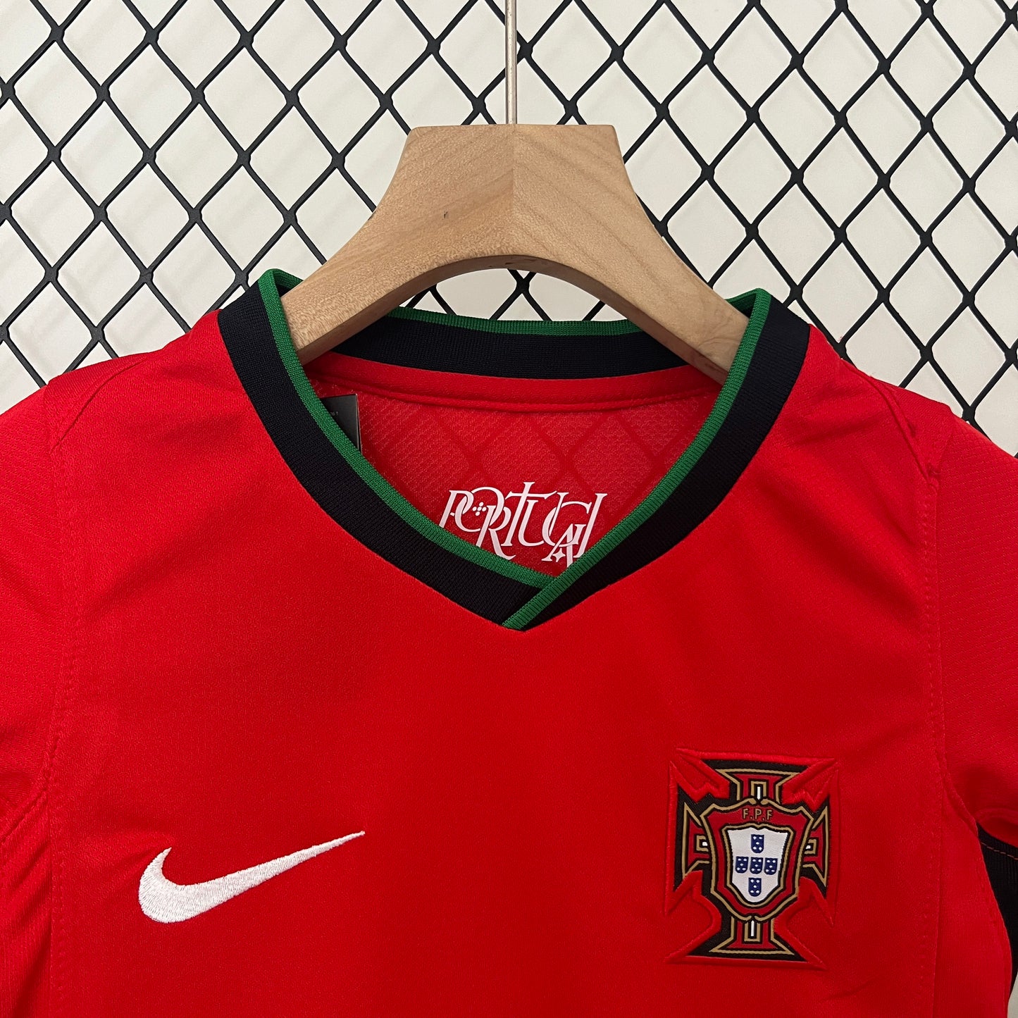 CAMISETA PRIMERA EQUIPACIÓN PORTUGAL 2024 VERSIÓN INFANTIL