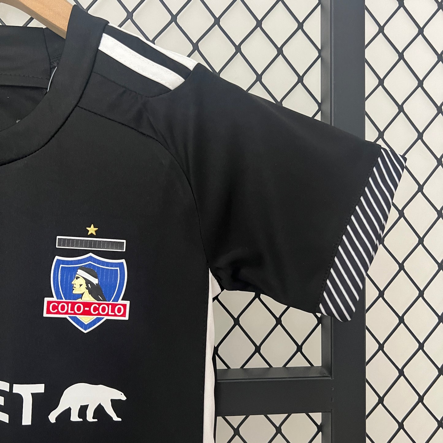 CAMISETA SEGUNDA EQUIPACIÓN COLO COLO 2024 VERSIÓN INFANTIL