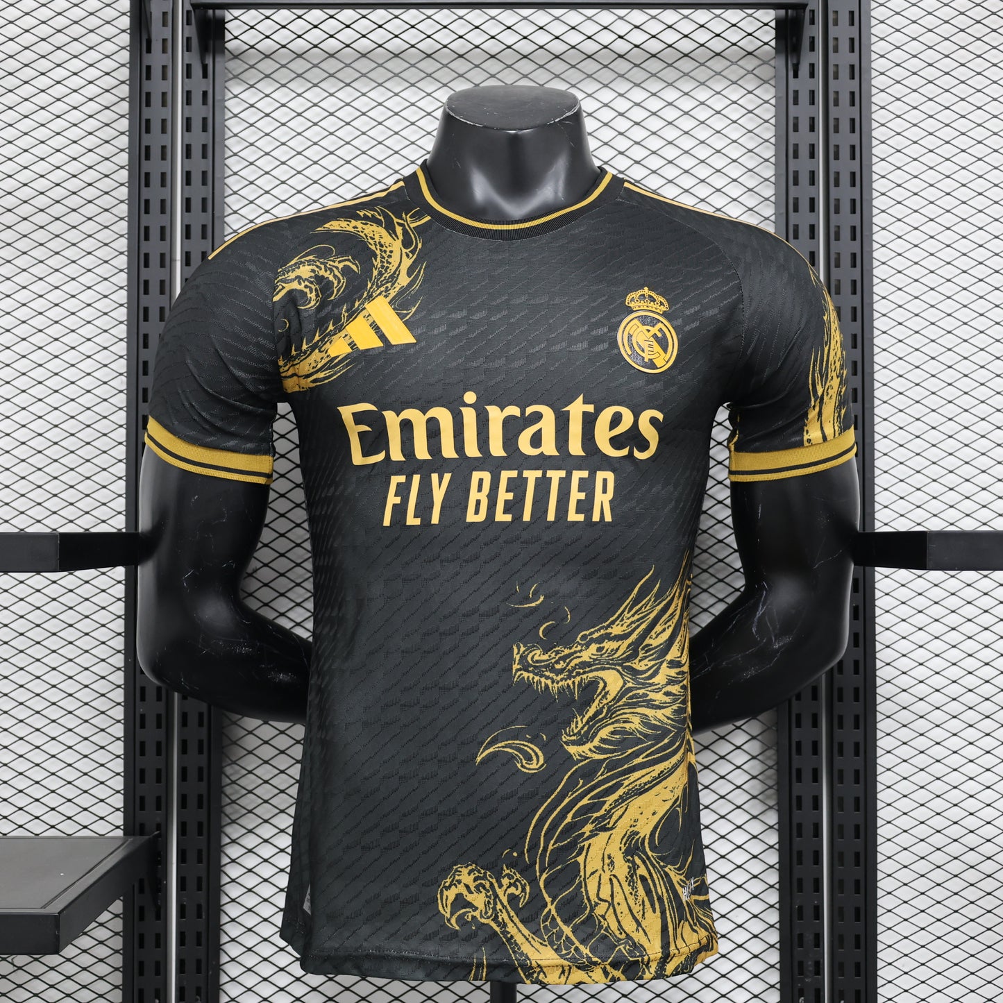 CAMISETA CONCEPTO REAL MADRID 24/25 VERSIÓN JUGADOR