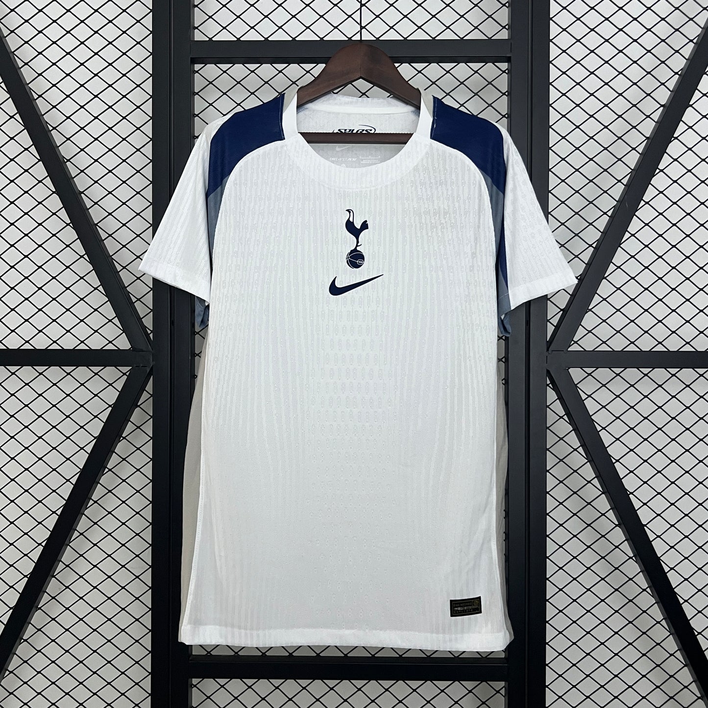 CAMISETA PRIMERA EQUIPACIÓN TOTTENHAM 25/26 VERSIÓN FAN