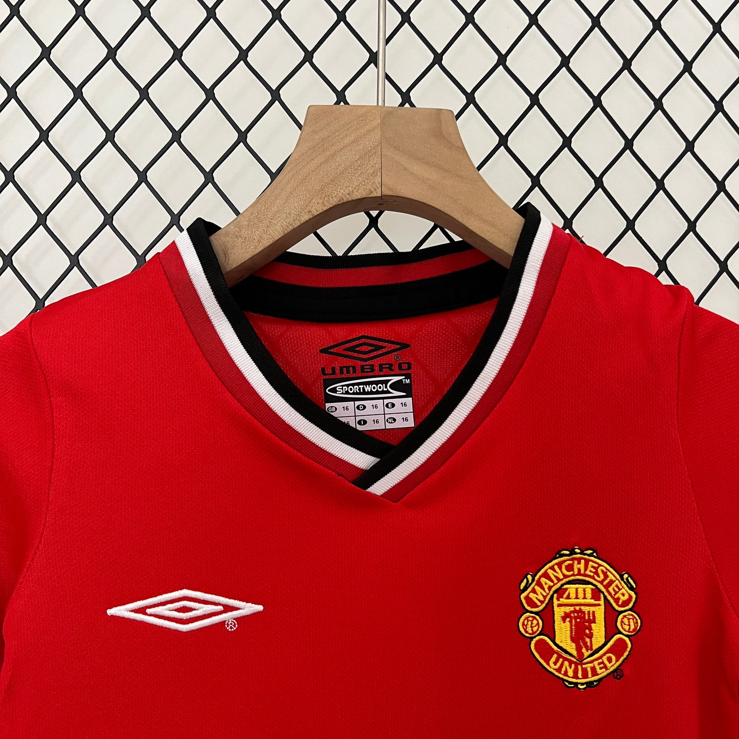 CAMISETA PRIMERA EQUIPACIÓN MANCHESTER UNITED 2000/02 INFANTIL