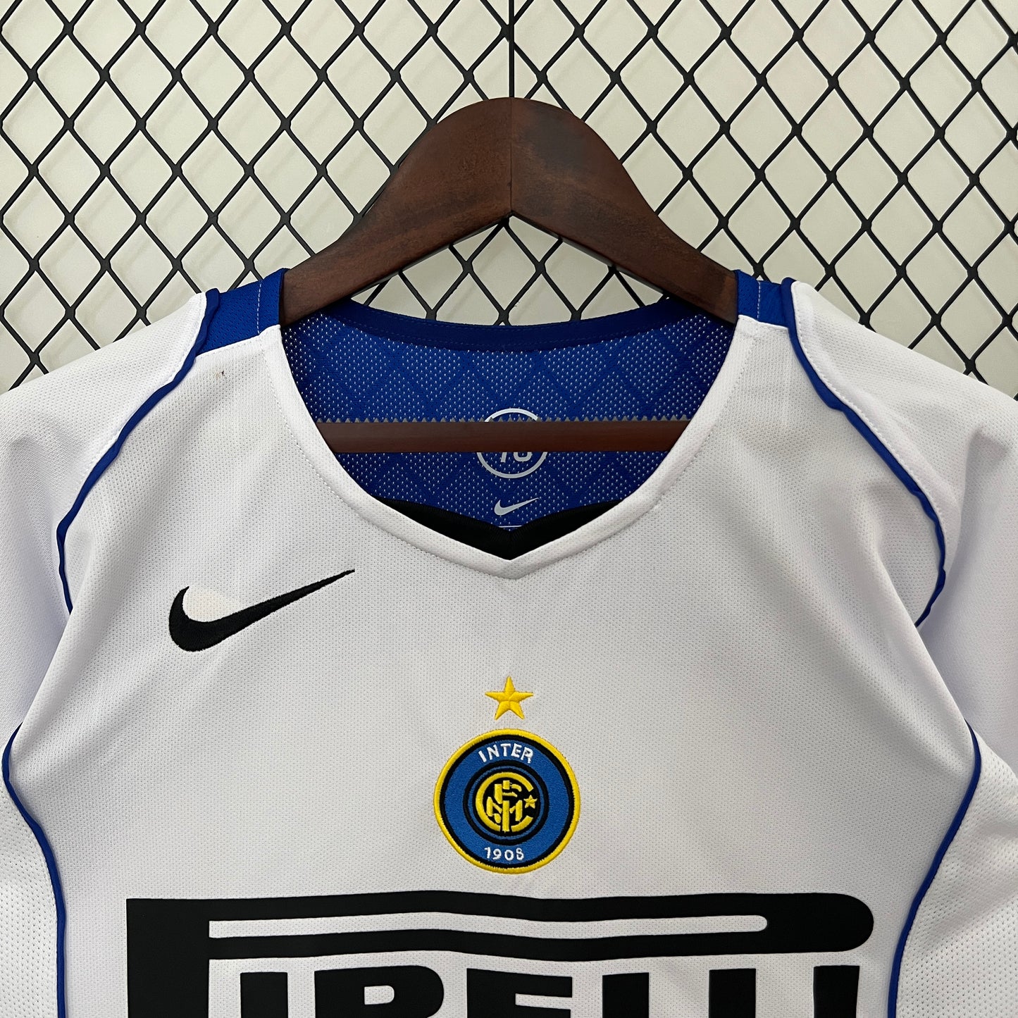 CAMISETA SEGUNDA EQUIPACIÓN INTER DE MILAN 2004/05