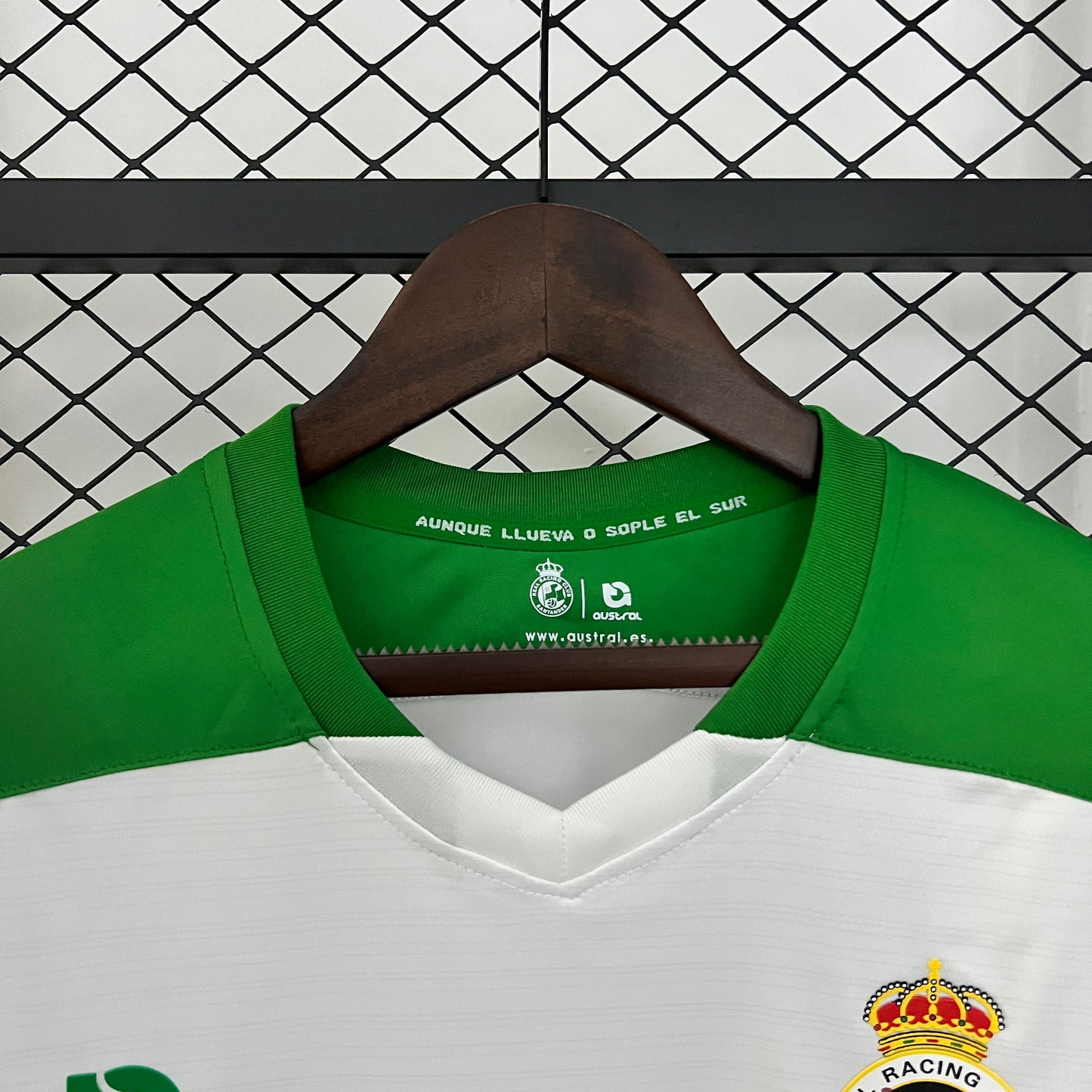 CAMISETA PRIMERA EQUIPACIÓN RACING DE SANTANDER 24/25 VERSIÓN FAN