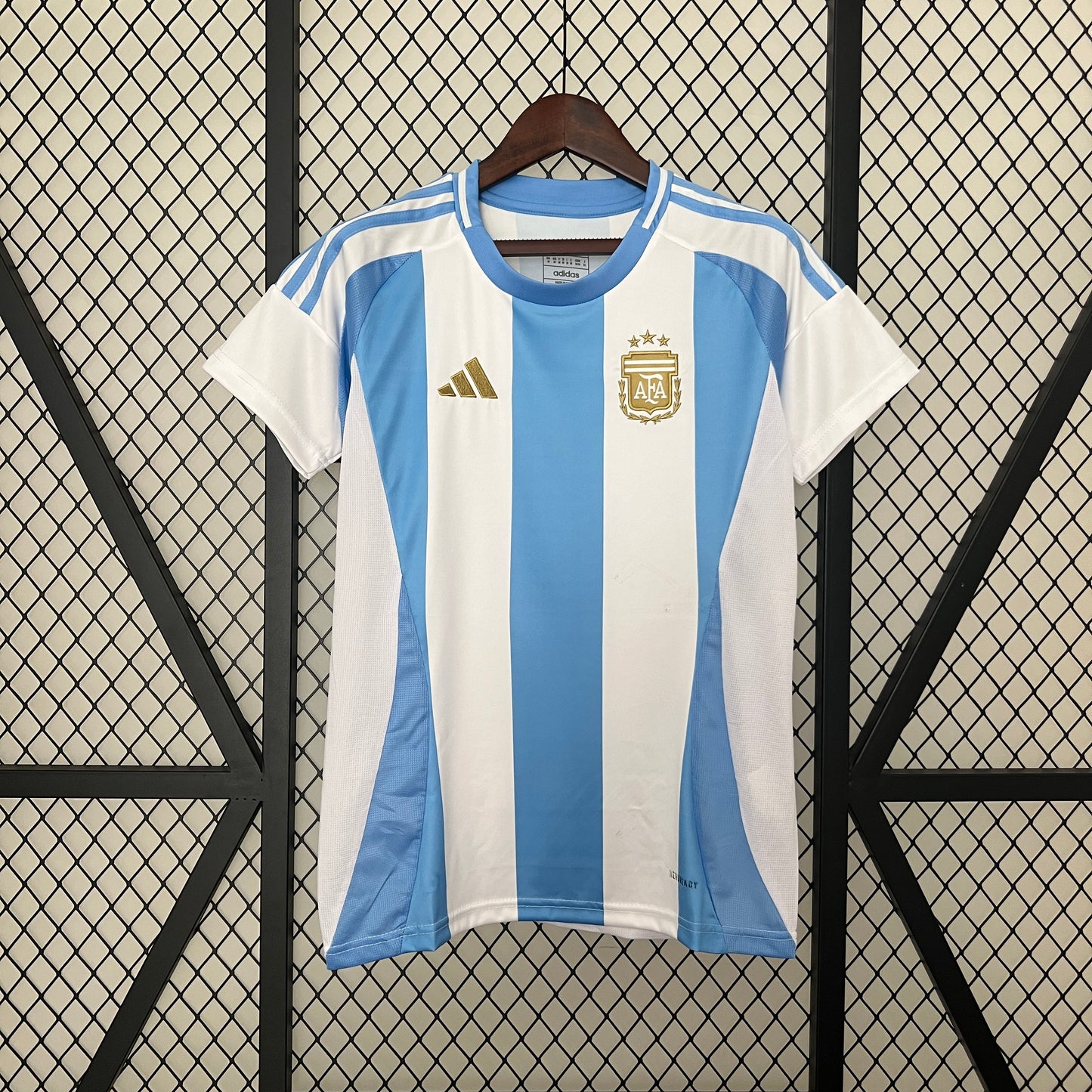 CAMISETA PRIMERA EQUIPACIÓN ARGENTINA 2024 VERSIÓN FEMENINA