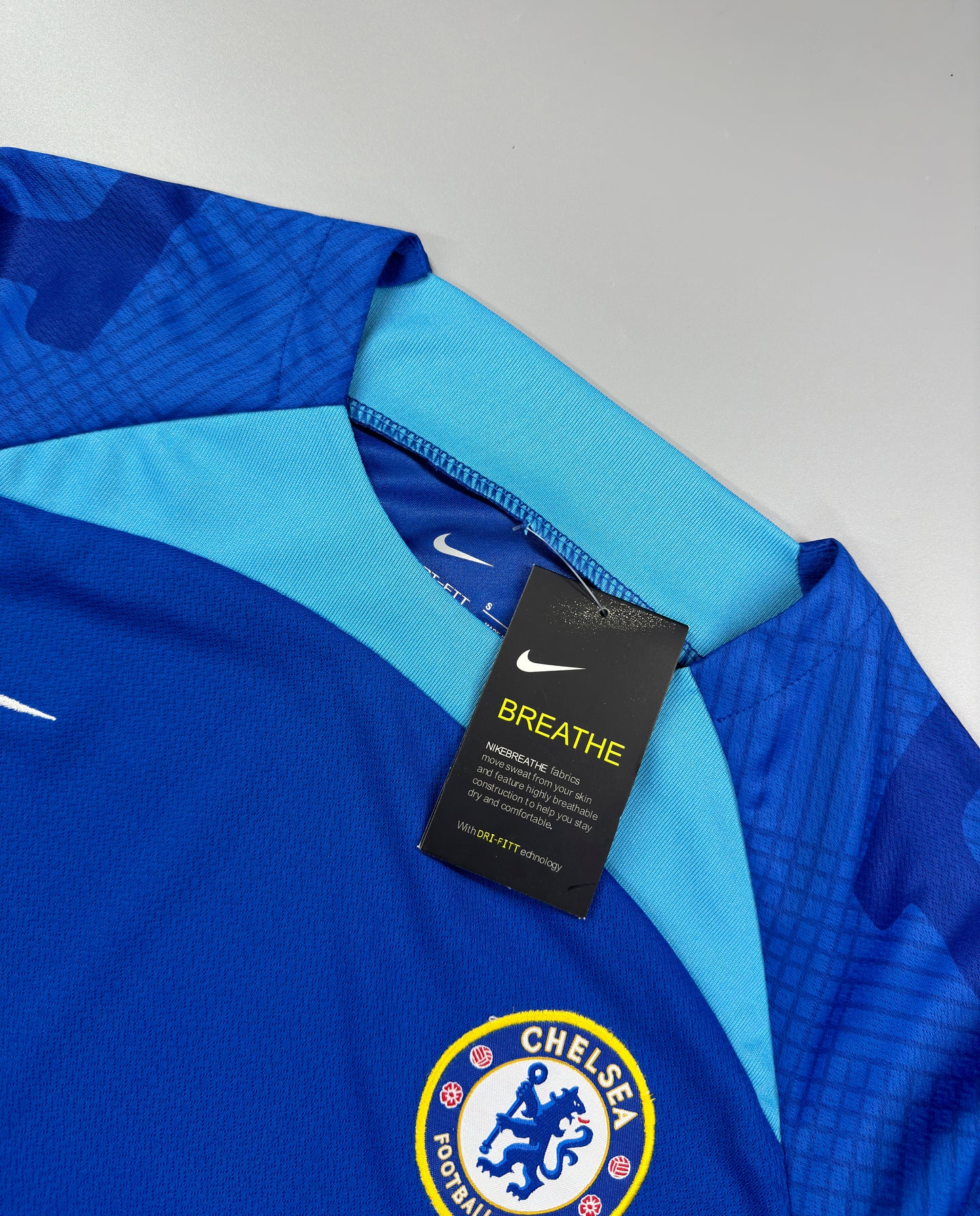 CONJUNTO DE ENTRENAMIENTO CHELSEA