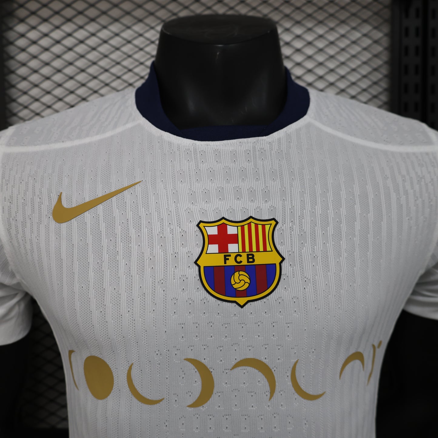 CAMISETA CONCEPTO BARCELONA 24/25 VERSIÓN JUGADOR