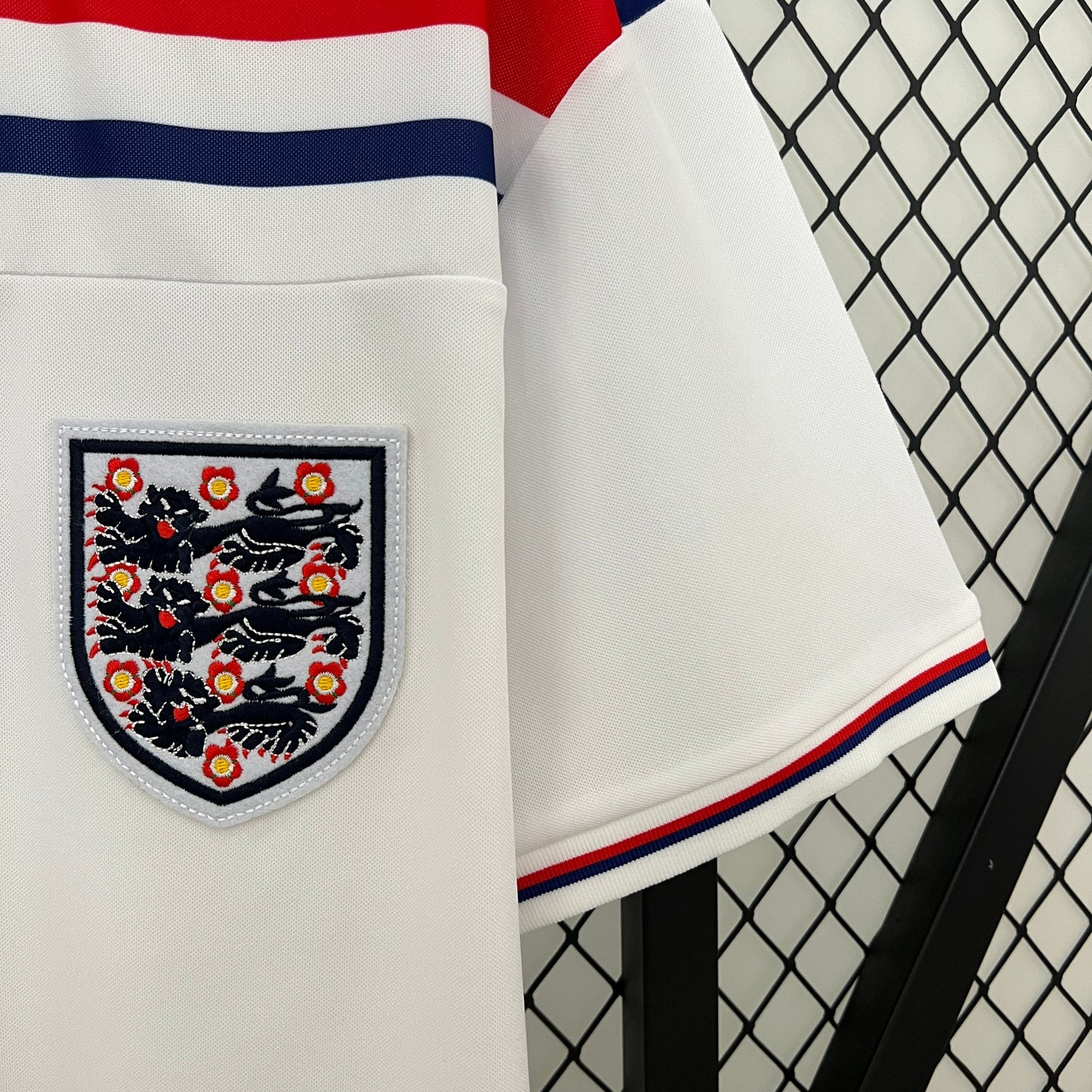 CAMISETA PRIMERA EQUIPACIÓN INGLATERRA 1982