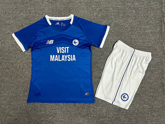 CAMISETA PRIMERA EQUIPACIÓN CARDIFF CITY 24/25 VERSIÓN INFANTIL