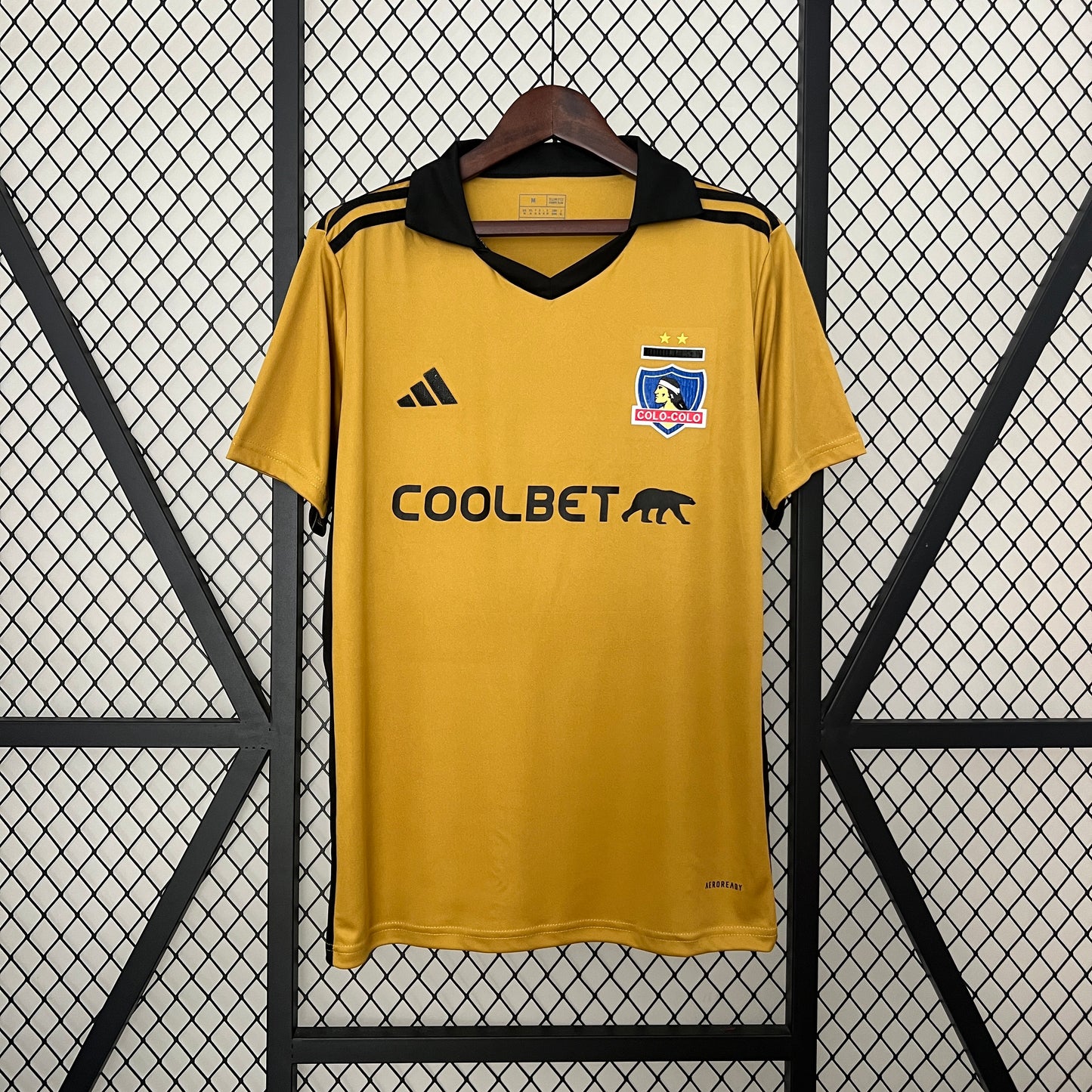 CAMISETA EDICIÓN ESPECIAL COLO COLO 2024 VERSIÓN FAN