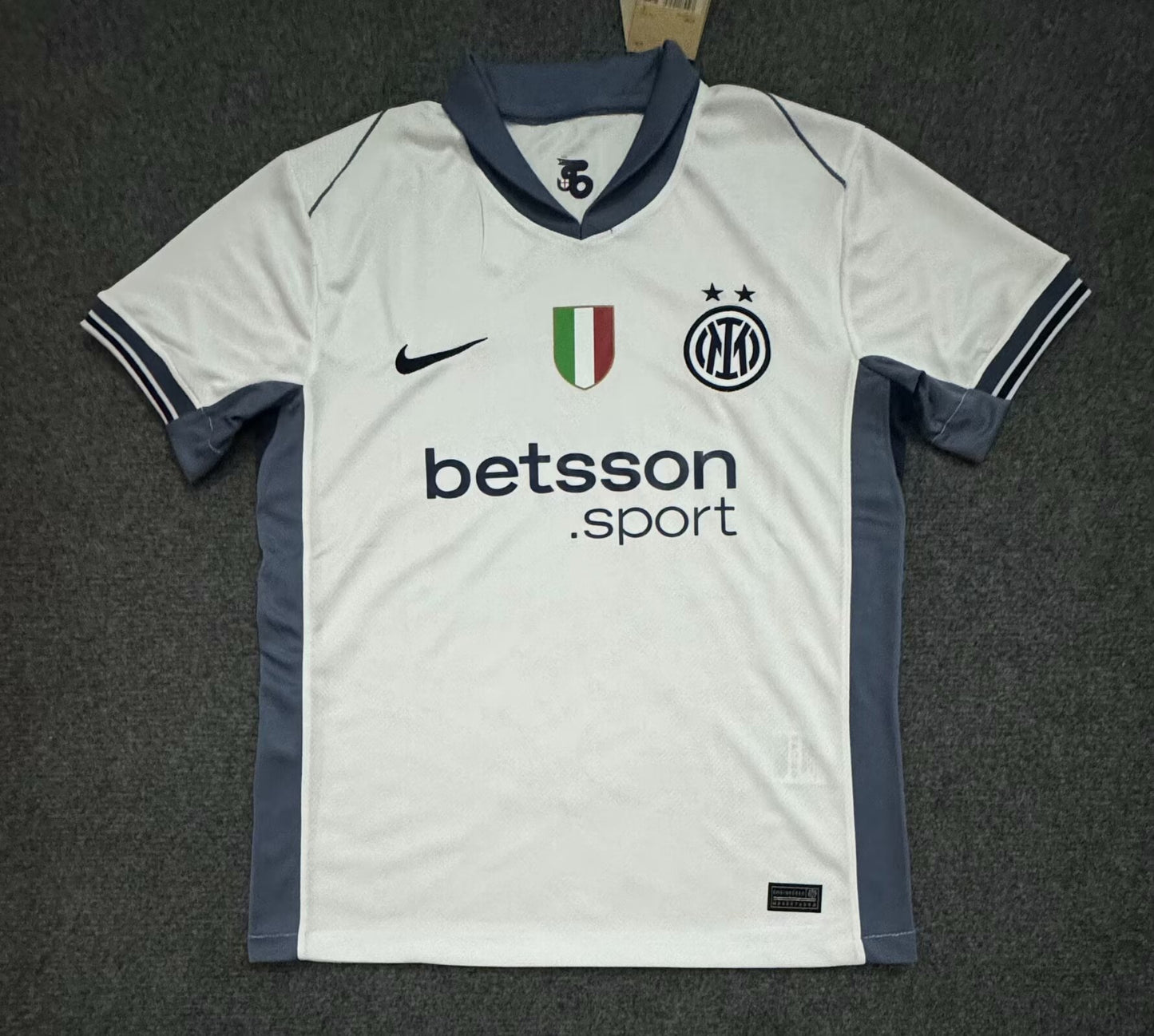 CAMISETA SEGUNDA EQUIPACIÓN INTER DE MILAN 24/25 VERSIÓN FAN