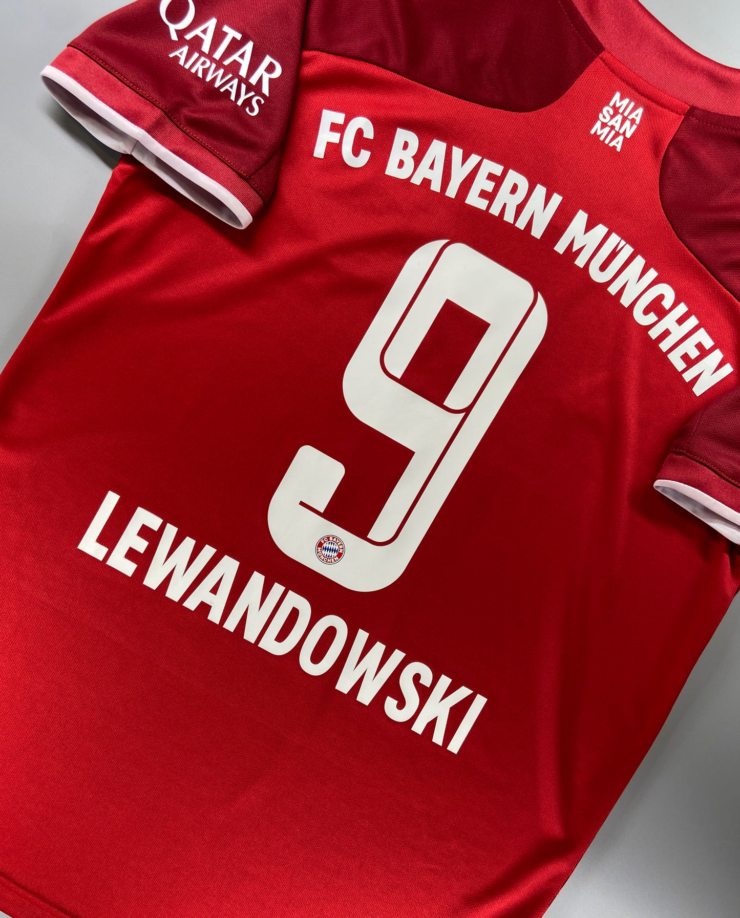 CAMISETA PRIMERA EQUIPACIÓN BAYERN MUNICH 21/22 VERSIÓN FAN