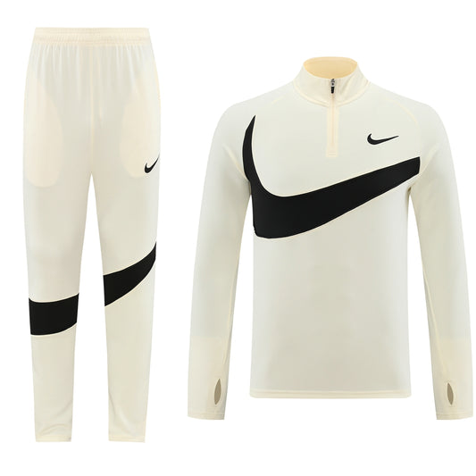 CONJUNTO DE BUZO MEDIO CIERRE NIKE